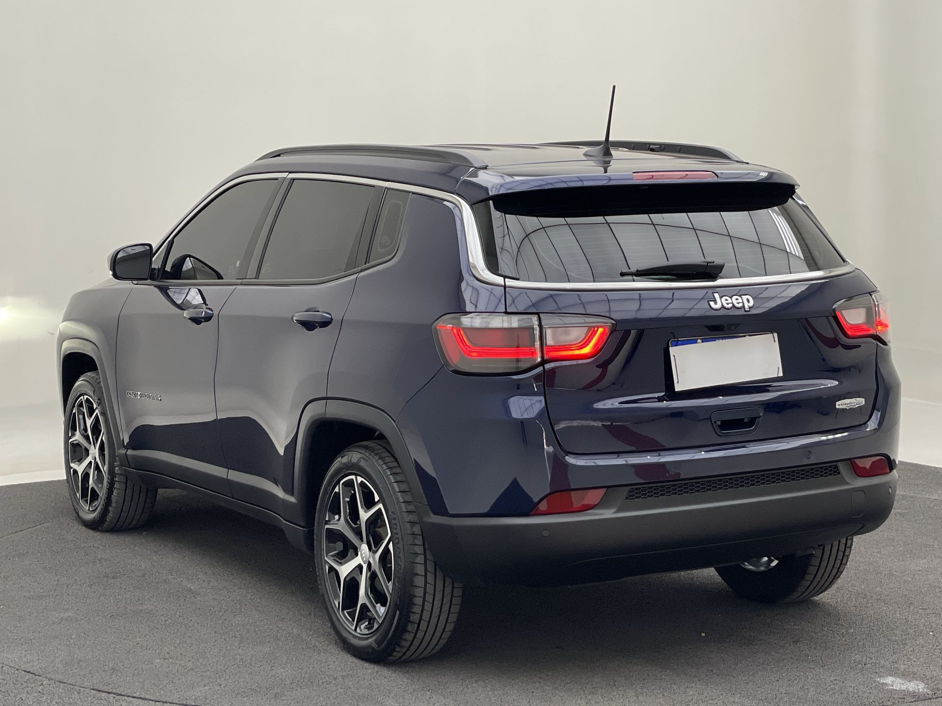 Jeep-COMPASS-COMPASS LONG. T270 1.3 TB 4x2 Flex Aut.