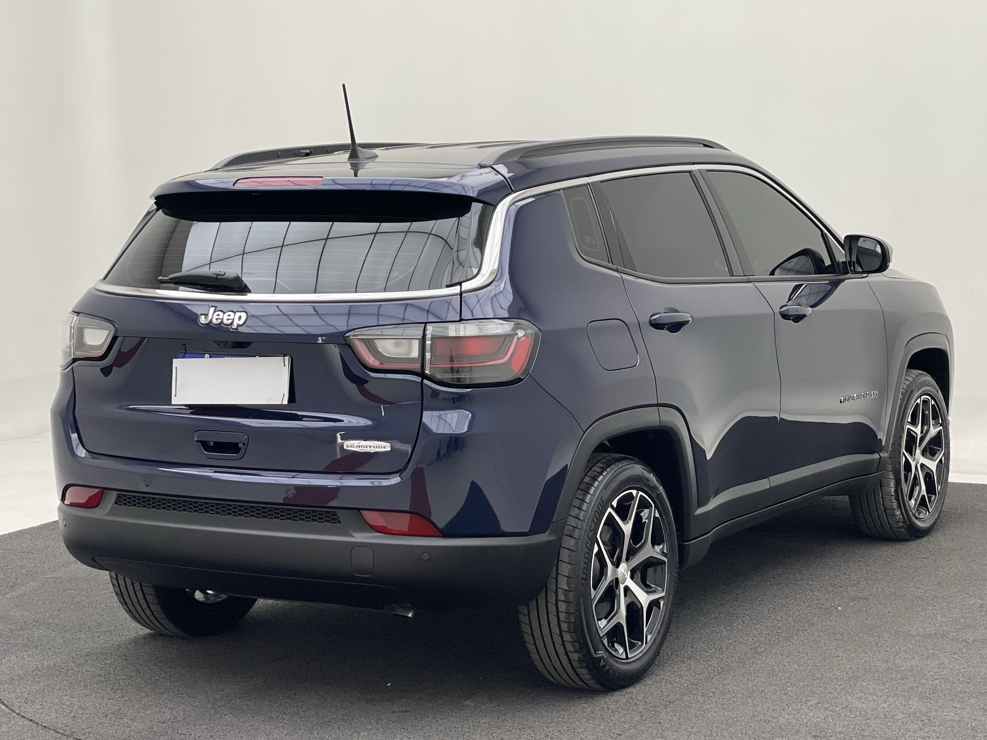 Jeep-COMPASS-COMPASS LONG. T270 1.3 TB 4x2 Flex Aut.