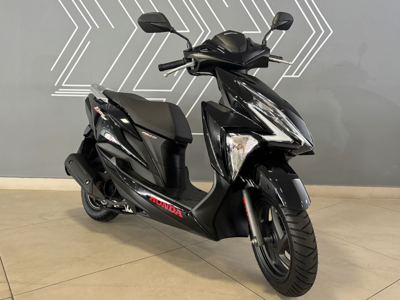 ELITE 125
