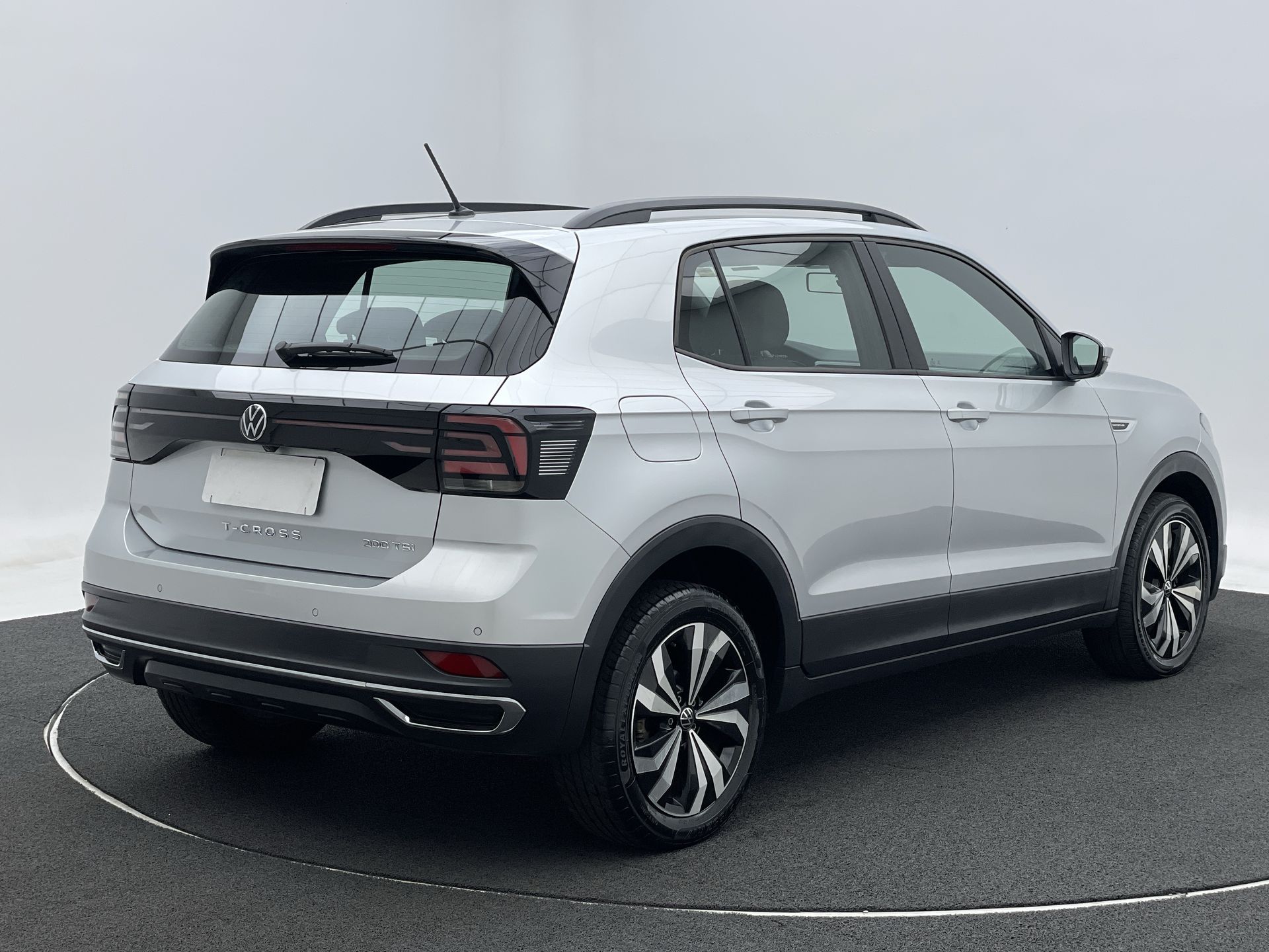 t-cross comfortline 1.0 tsi flex 5p aut.