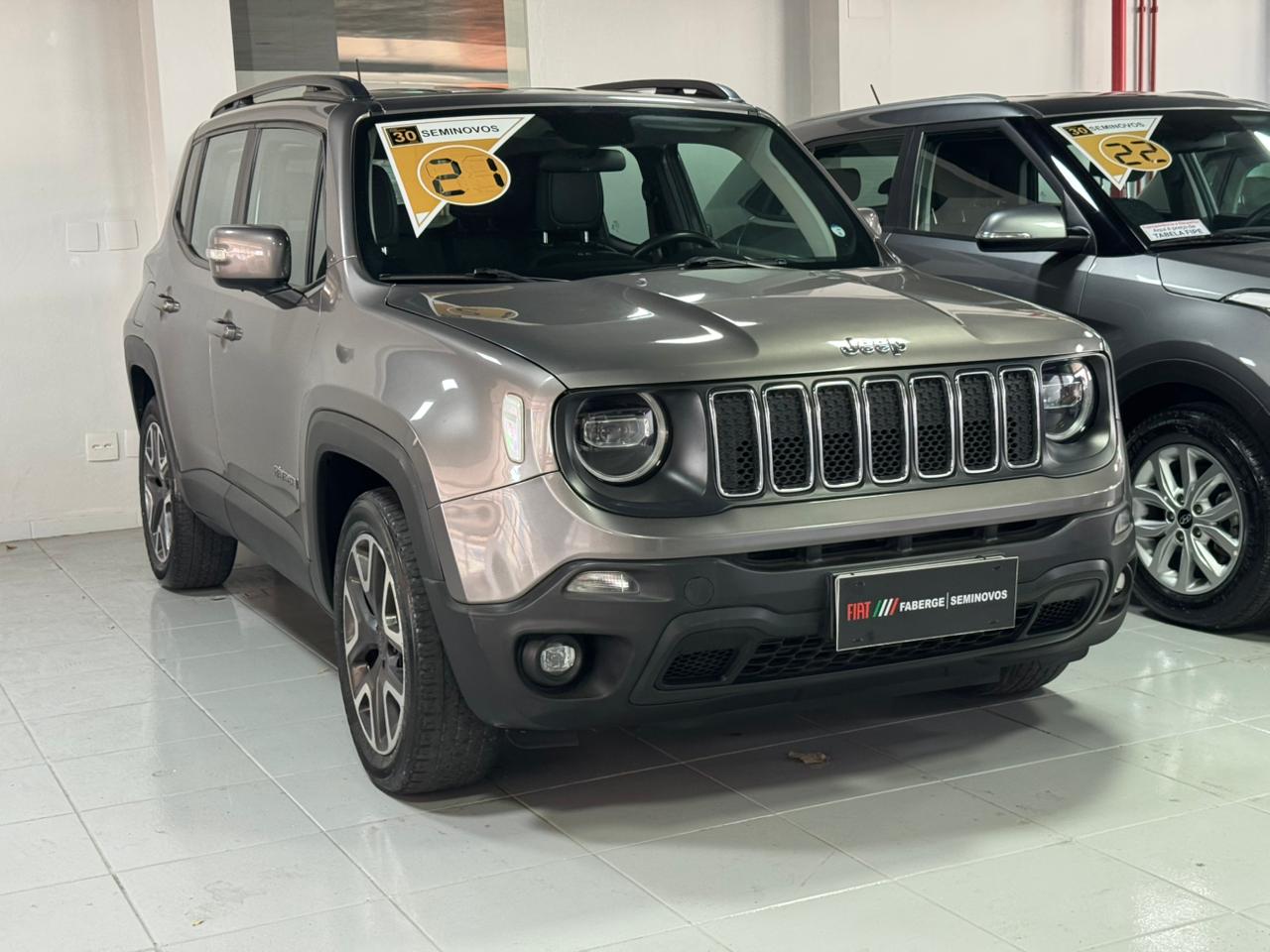 Renegade Longitude 1.8 4x2 Flex 16V Aut.
