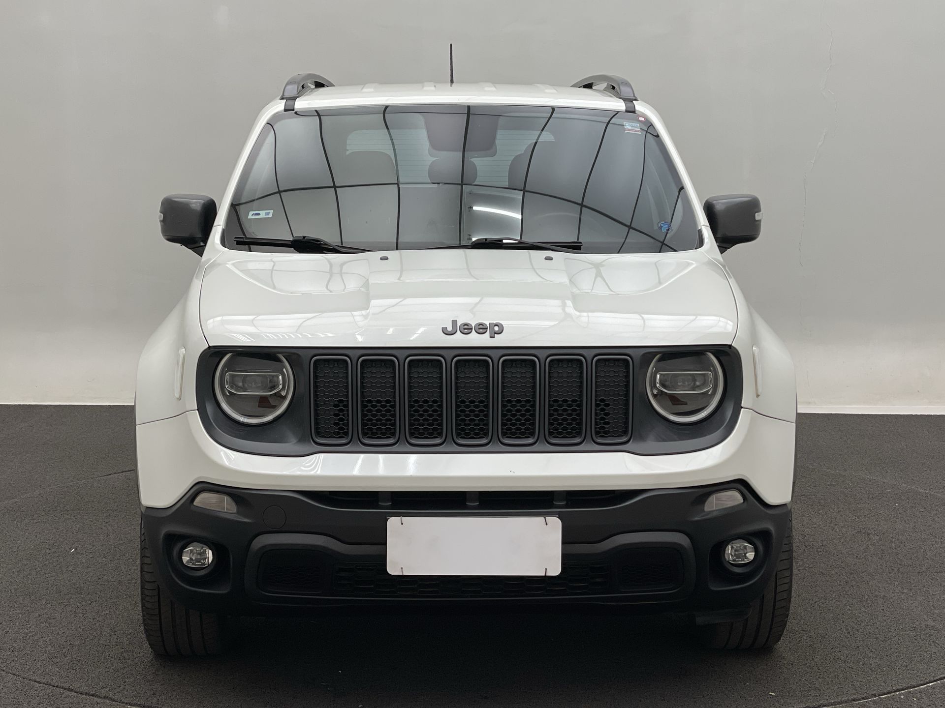 Renegade Longitude 1.8 4x2 Flex 16V Aut.