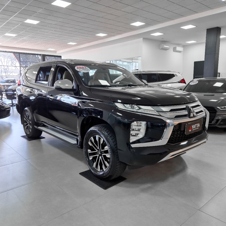 2.4 16V MIVEC TURBO DIESEL HPE AWD AUTOMÁTICO