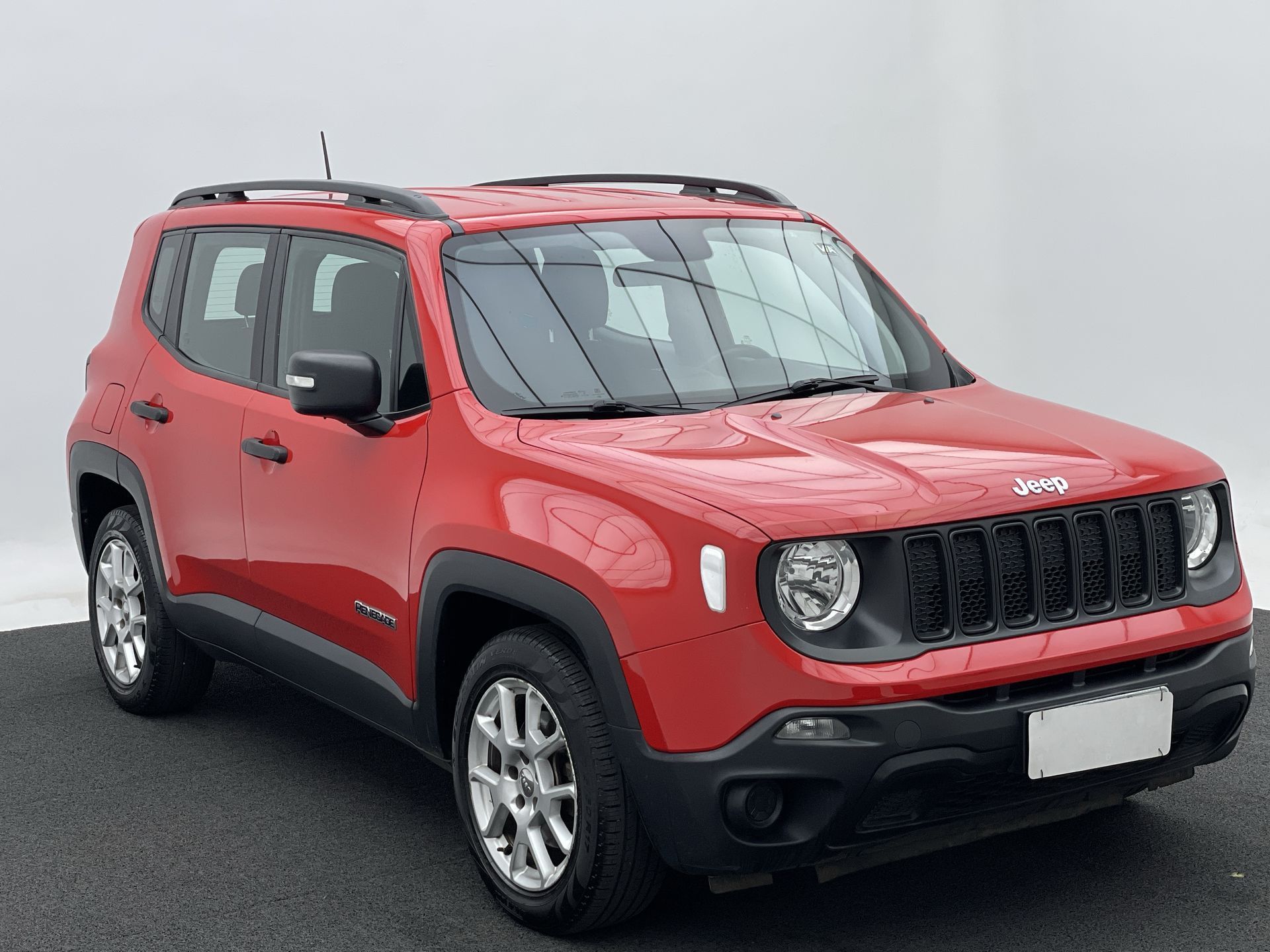 Renegade Sport 1.8 4x2 Flex 16V Aut.