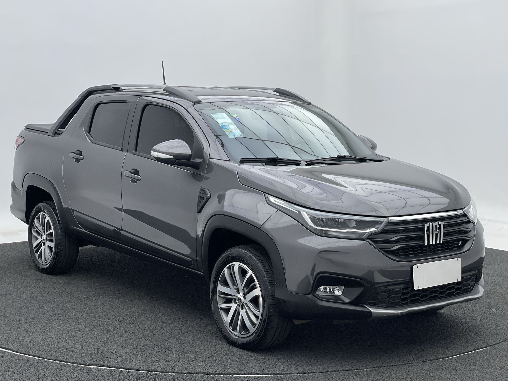 Fiat-STRADA-Strada Volcano 1.3 Flex 8V CD