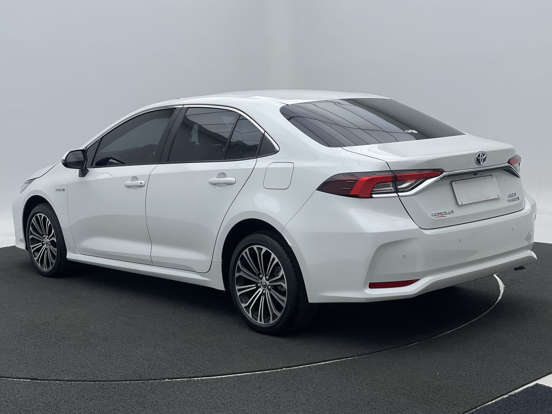 Corolla Altis 1.8 16V Aut. (Híbrido)