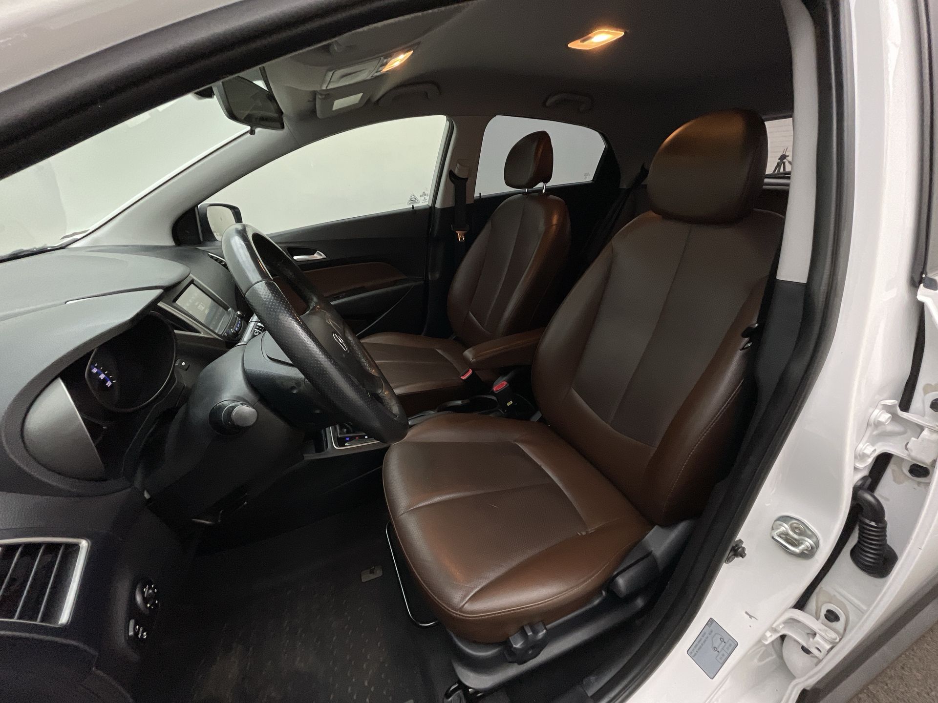 Hyundai-HB20X-HB20X Premium 1.6 Flex 16V Aut.