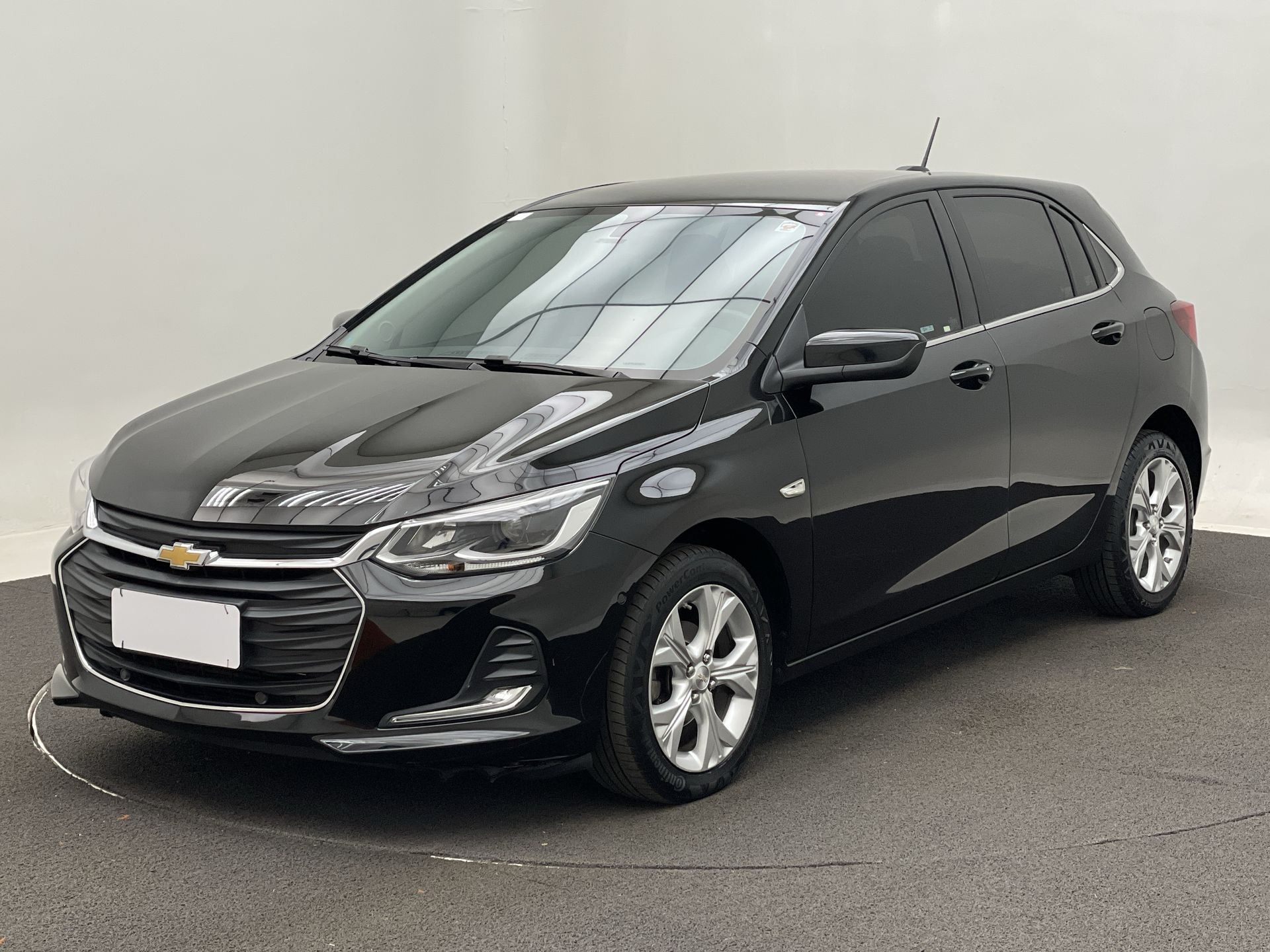ONIX HATCH PREM. 1.0 12V TB Flex 5p Aut.