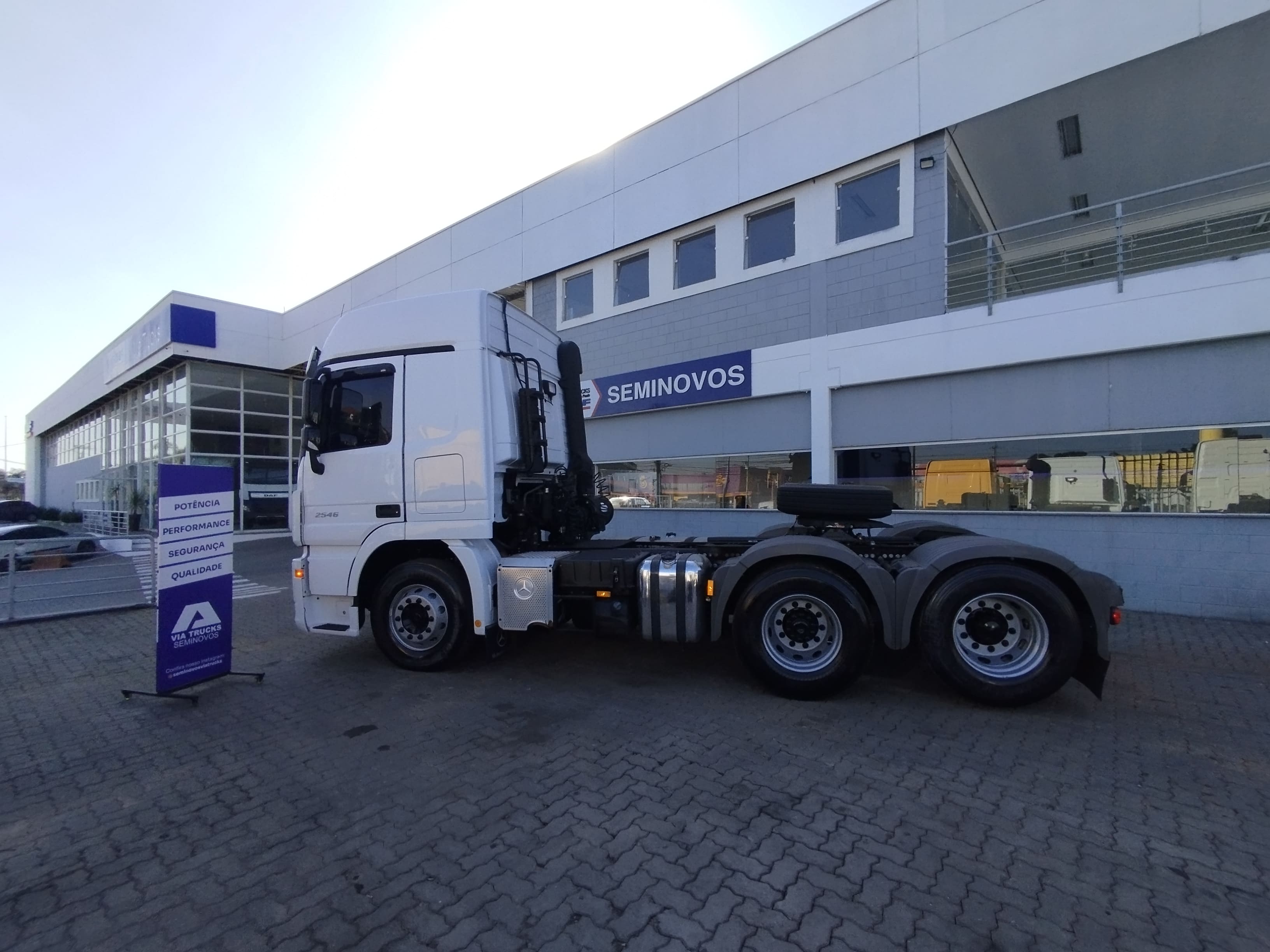 MERCEDES-BENZ-Actros-Actros 2546 LS 6x2 2p (diesel) (E5)