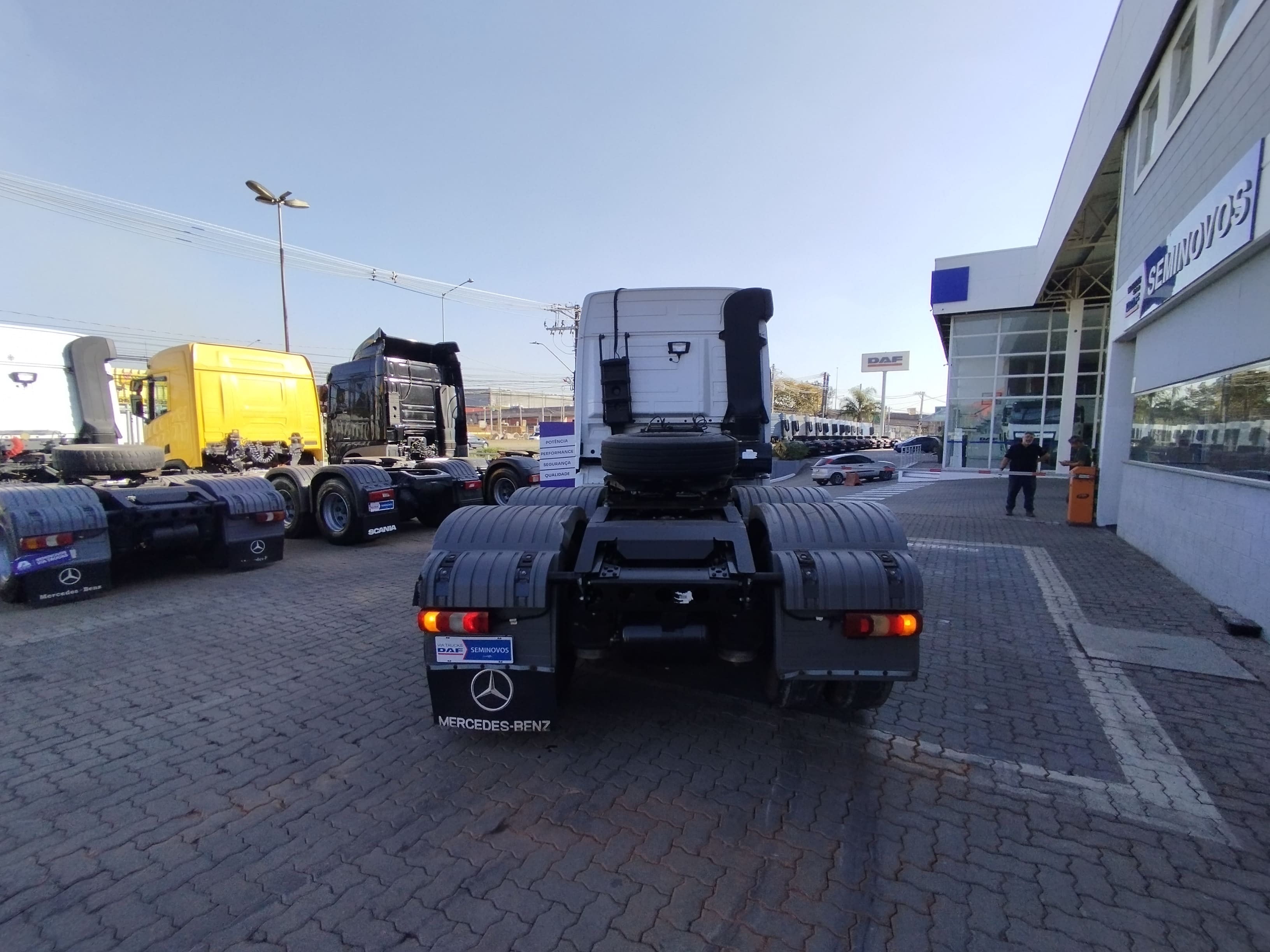 MERCEDES-BENZ-Actros-Actros 2546 LS 6x2 2p (diesel) (E5)