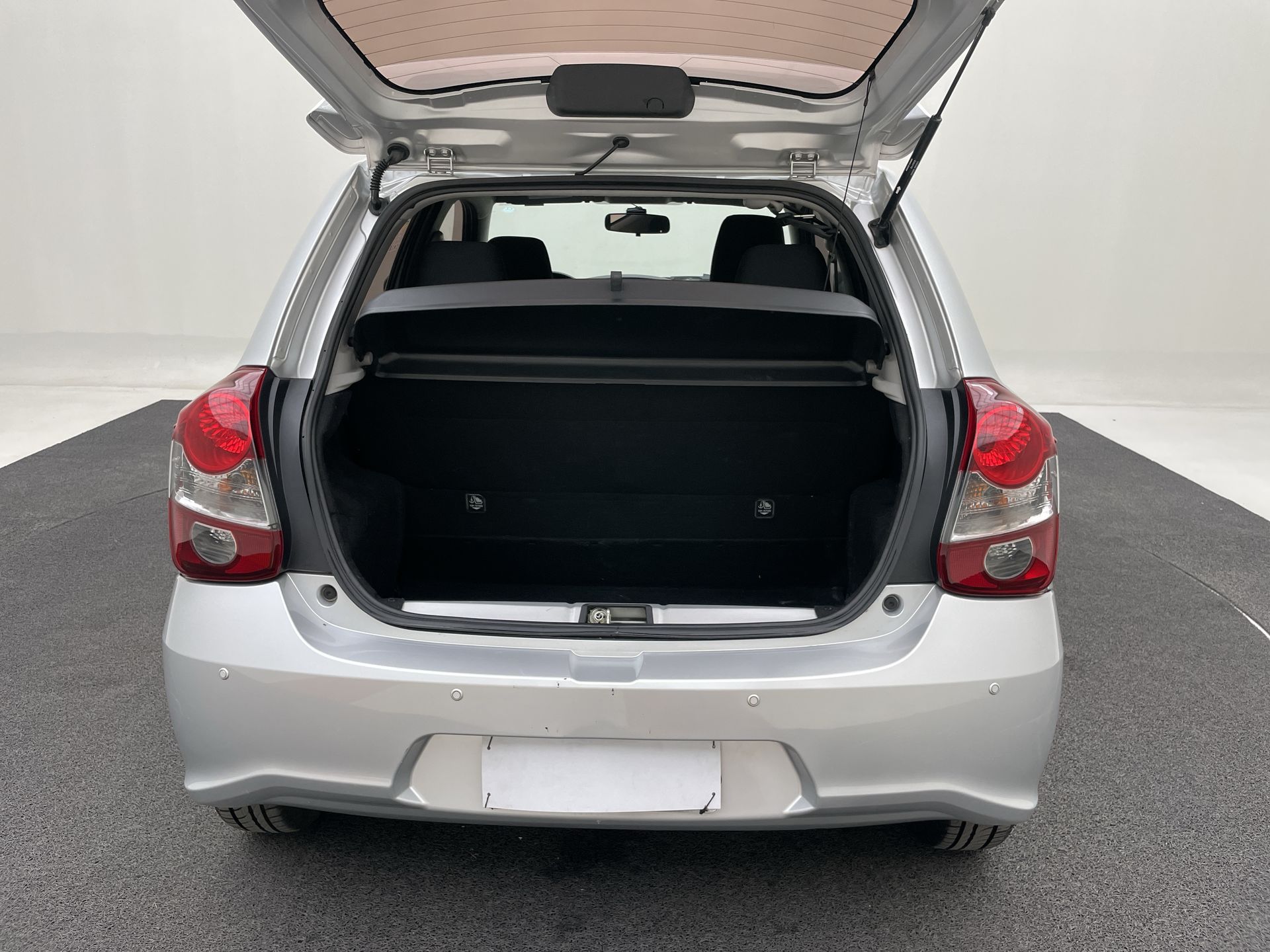 ETIOS X  1.3 Flex 16V 5p Mec.