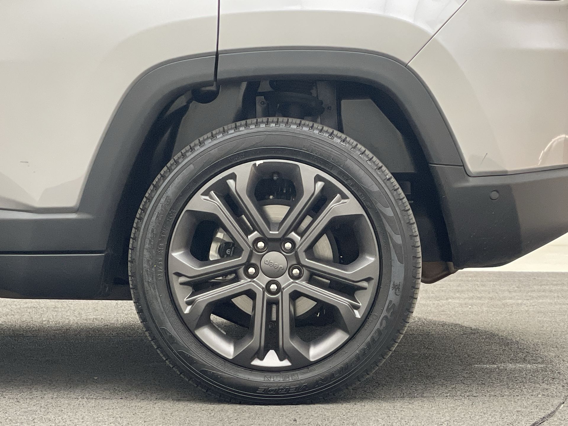 Jeep-COMPASS-COMPASS LONG. T270 1.3 TB 4x2 Flex Aut.
