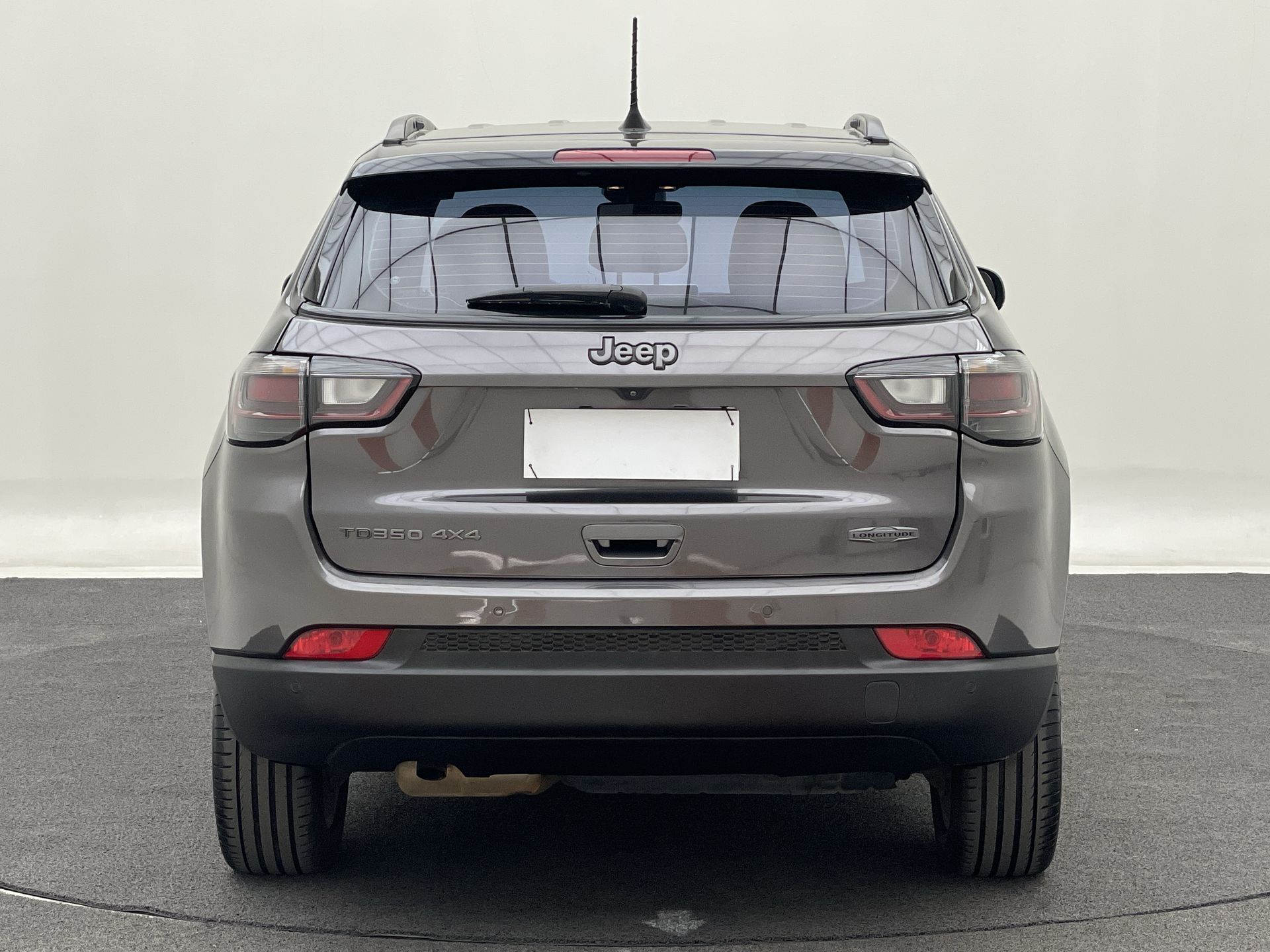 Jeep-COMPASS-COMPASS LONG. TD 350 2.0 4x4 Diesel Aut.