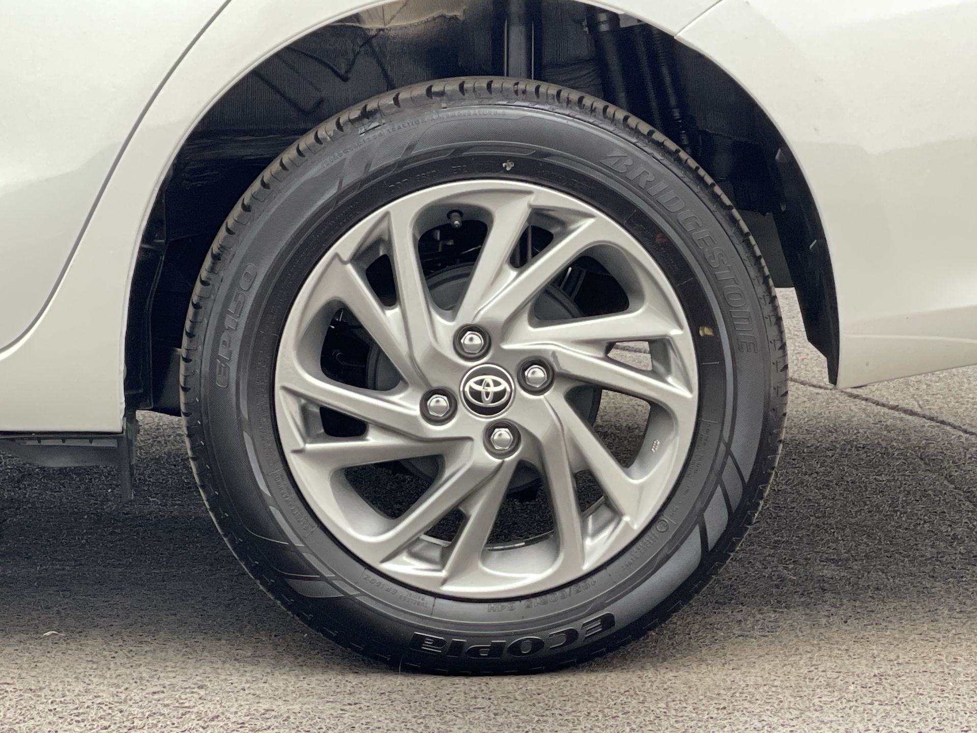 YARIS XS Sedan 1.5 Flex 16V 4p Aut.