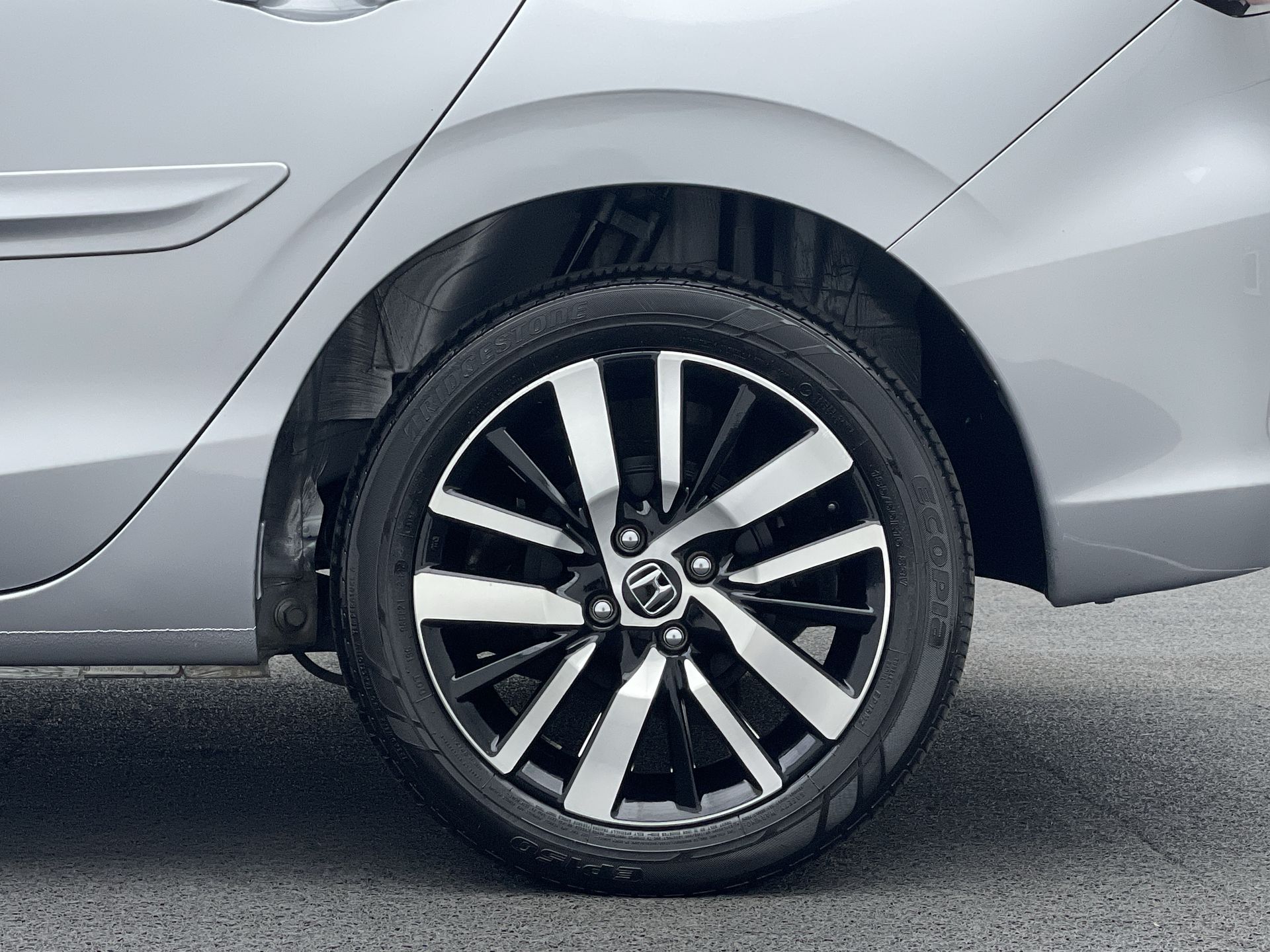 CITY Hatchback Touring 1.5 Flex 16V Aut