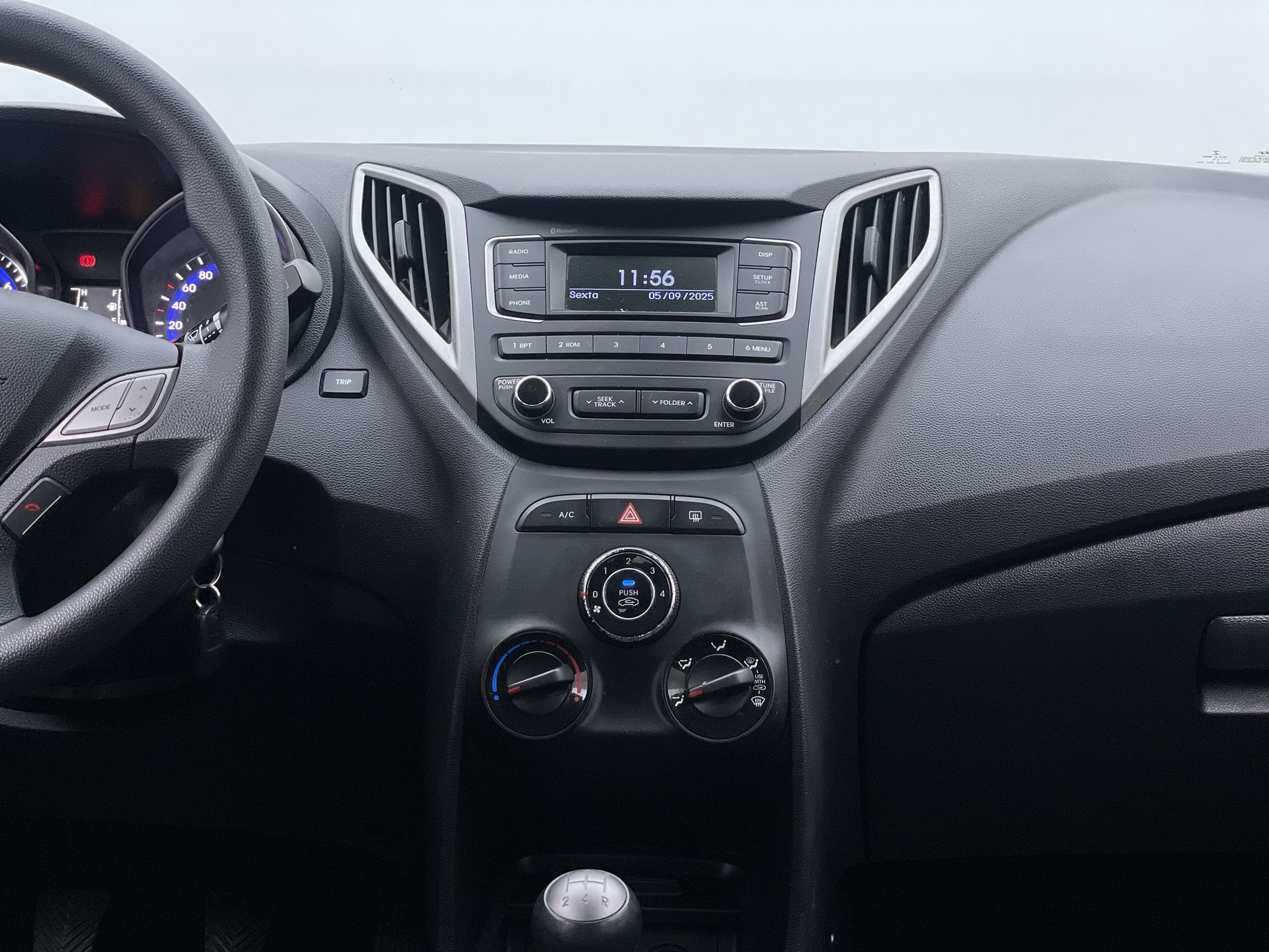 Hyundai-HB20-HB20 Unique 1.0 Flex 12V Mec.