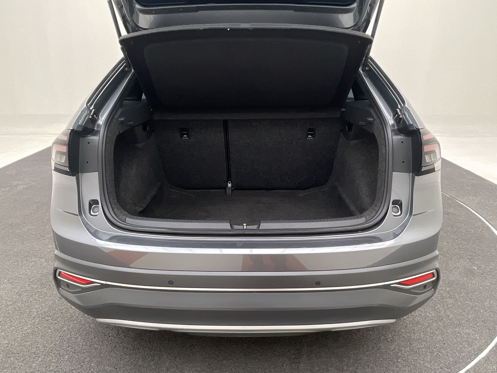 Nivus Highline 1.0 200 TSI Flex Aut.