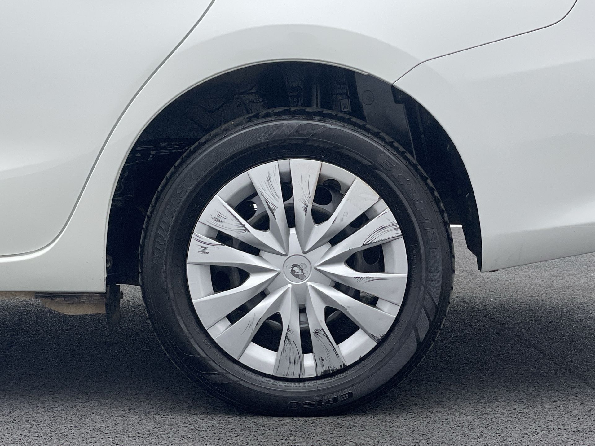 yaris xl live sedan 1.5 flex 16v 4p aut.