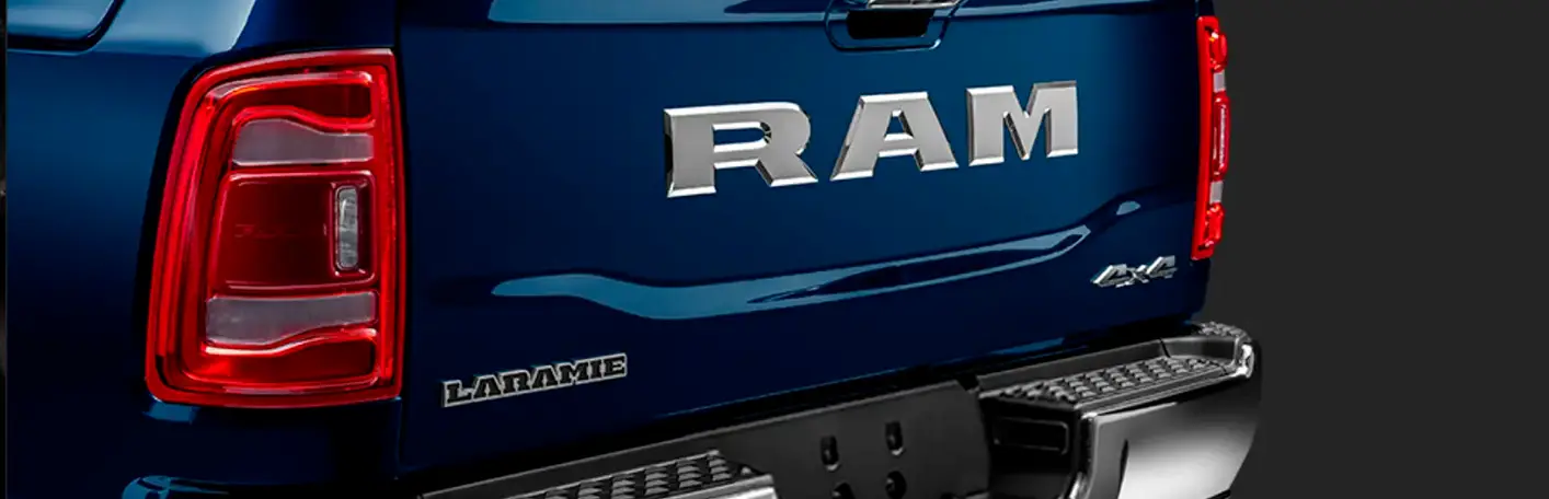 TAMPA TRASEIRA COM ABERTURA REMOTA