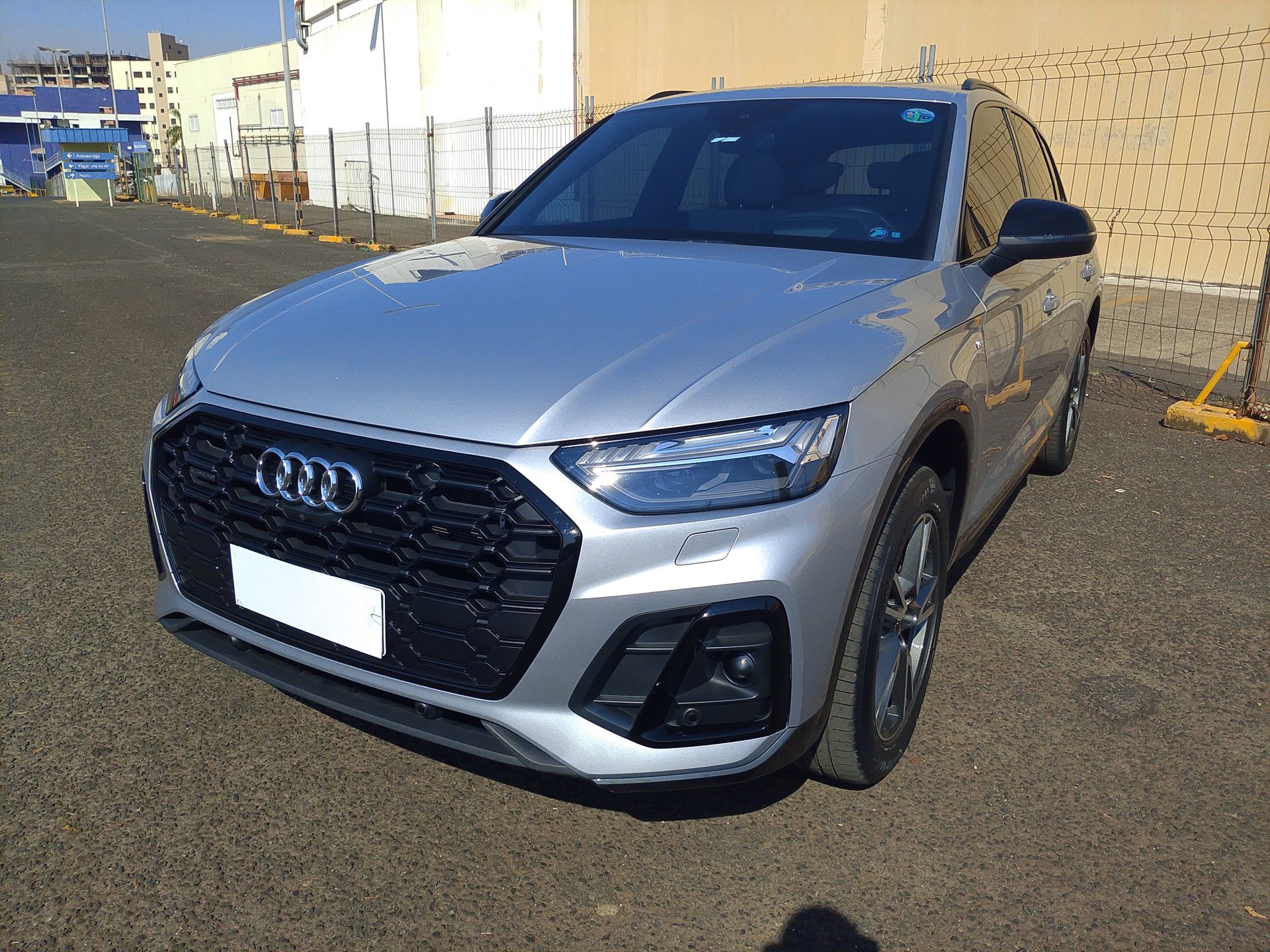 Q5 Perf. Black 2.0 TFSIe S.Tr. Qt (Hib.)