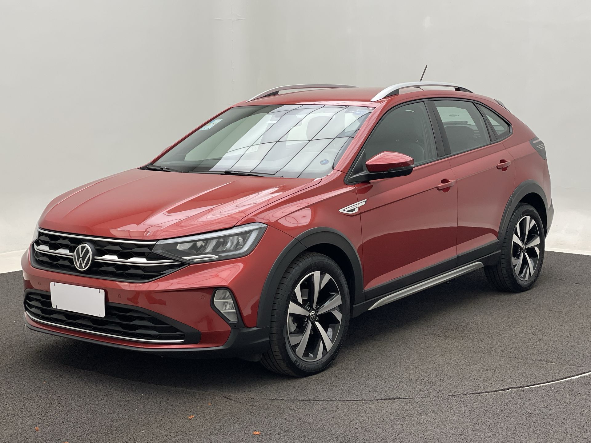 Nivus Highline 1.0 200 TSI Flex Aut.
