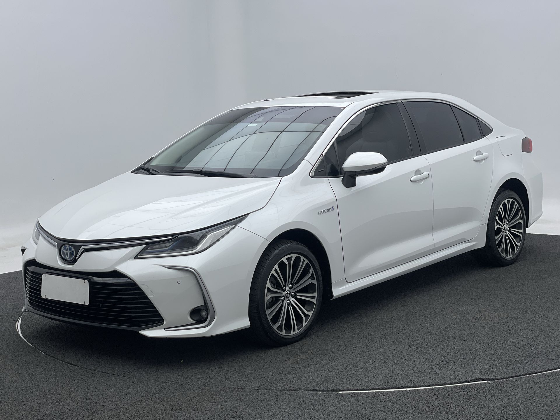 Corolla Altis Hybrid 1.8 16V Flex Aut.