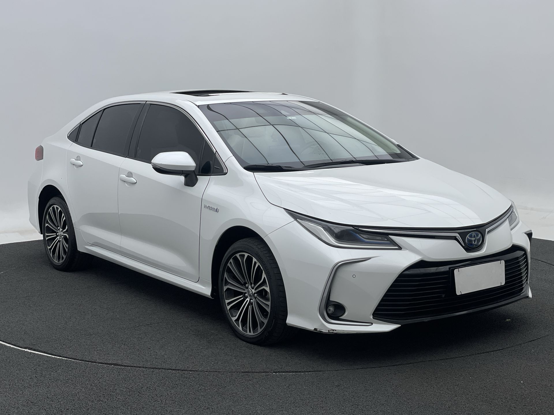 Toyota-COROLLA-Corolla Altis Hybrid 1.8 16V Flex Aut.
