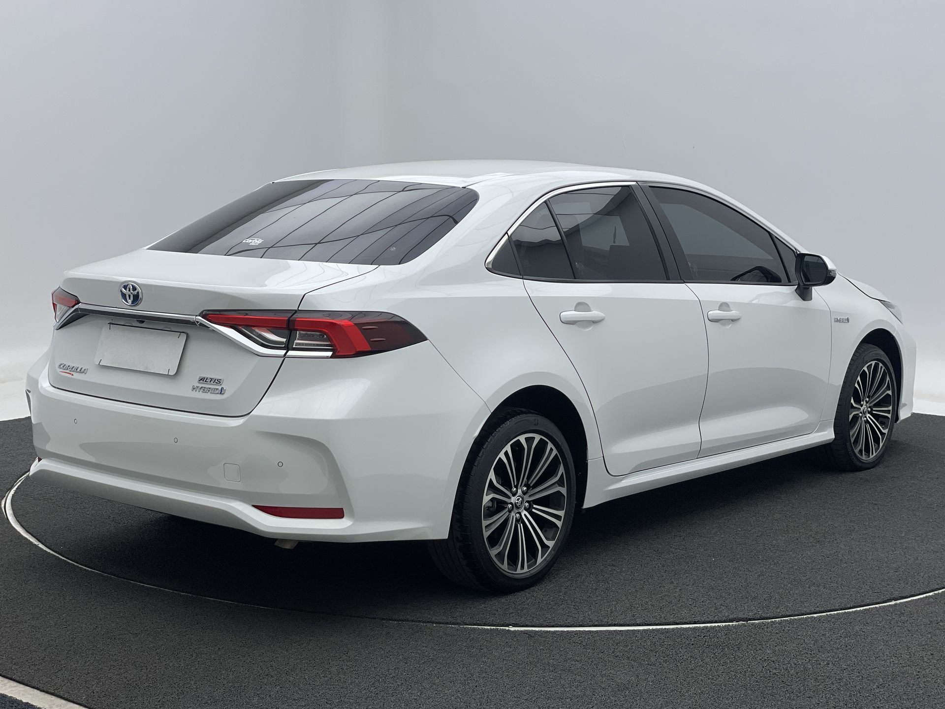 Corolla Altis Hybrid 1.8 16V Flex Aut.