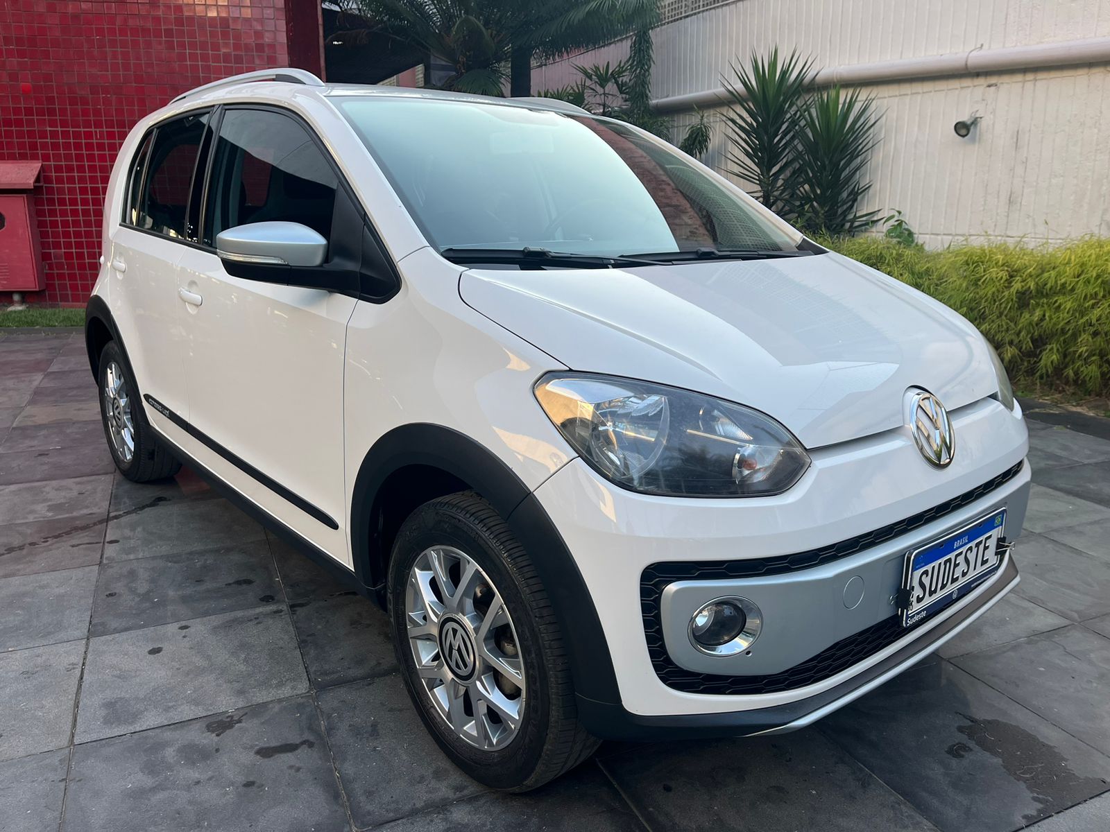 up! cross 1.0 T. Flex 12V 5p