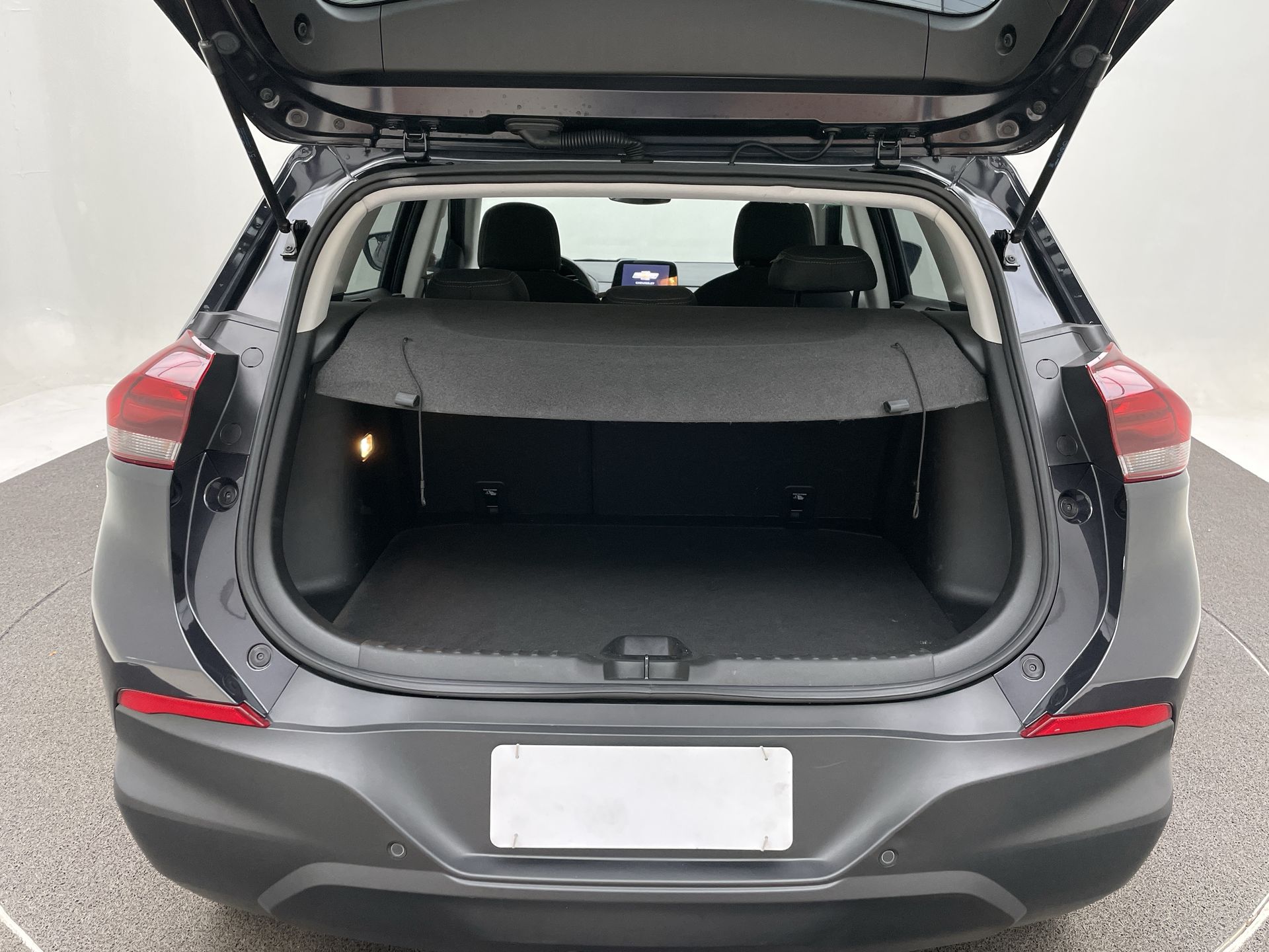 TRACKER LT 1.0 Turbo 12V Flex Aut.