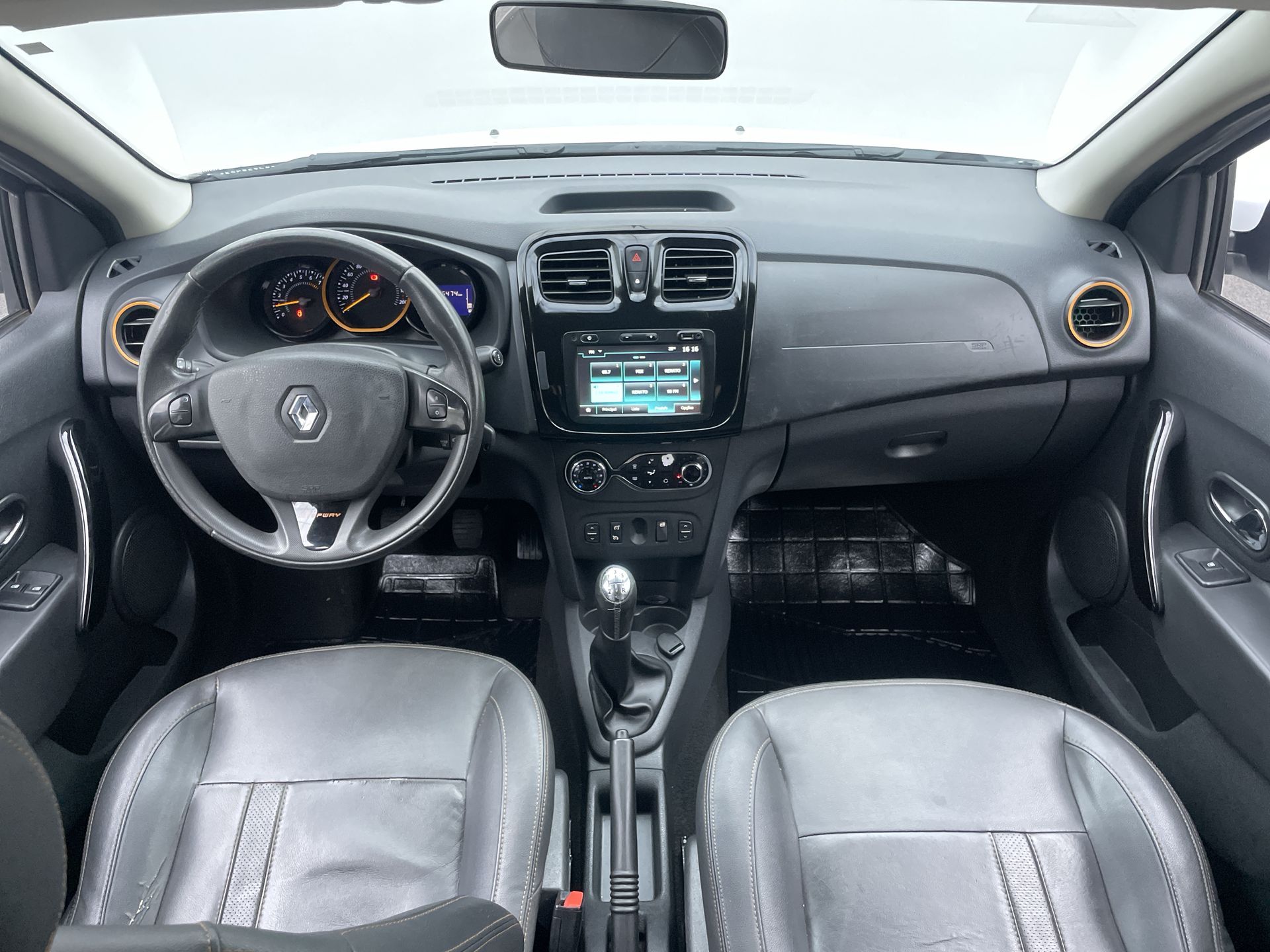 Renault-SANDERO-SANDERO STEPWAY Hi-Power 1.6 8V 5p