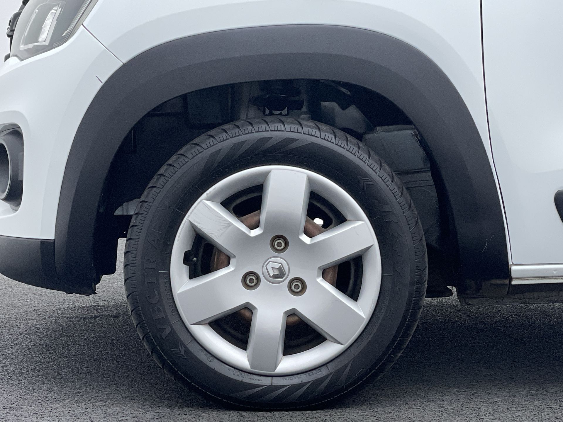 kwid zen 1.0 flex 12v 5p mec.