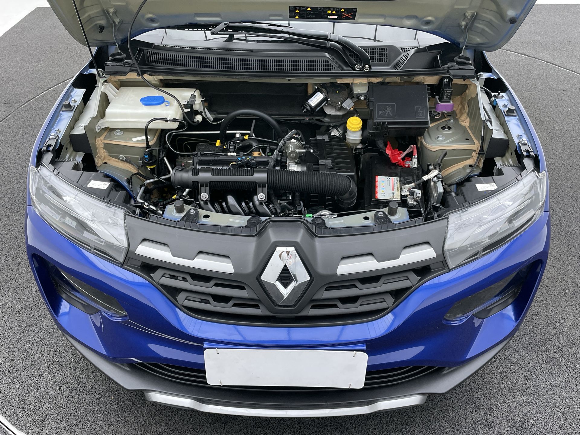 Renault-KWID-KWID OUTSIDER 1.0 Flex 12V 5p Mec.