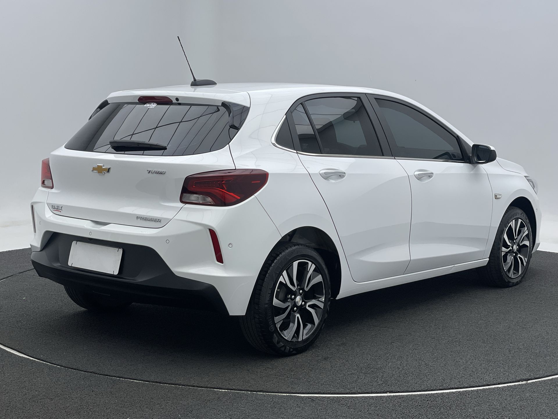GM - Chevrolet-ONIX-ONIX HATCH PREM. 1.0 12V TB Flex 5p Aut.