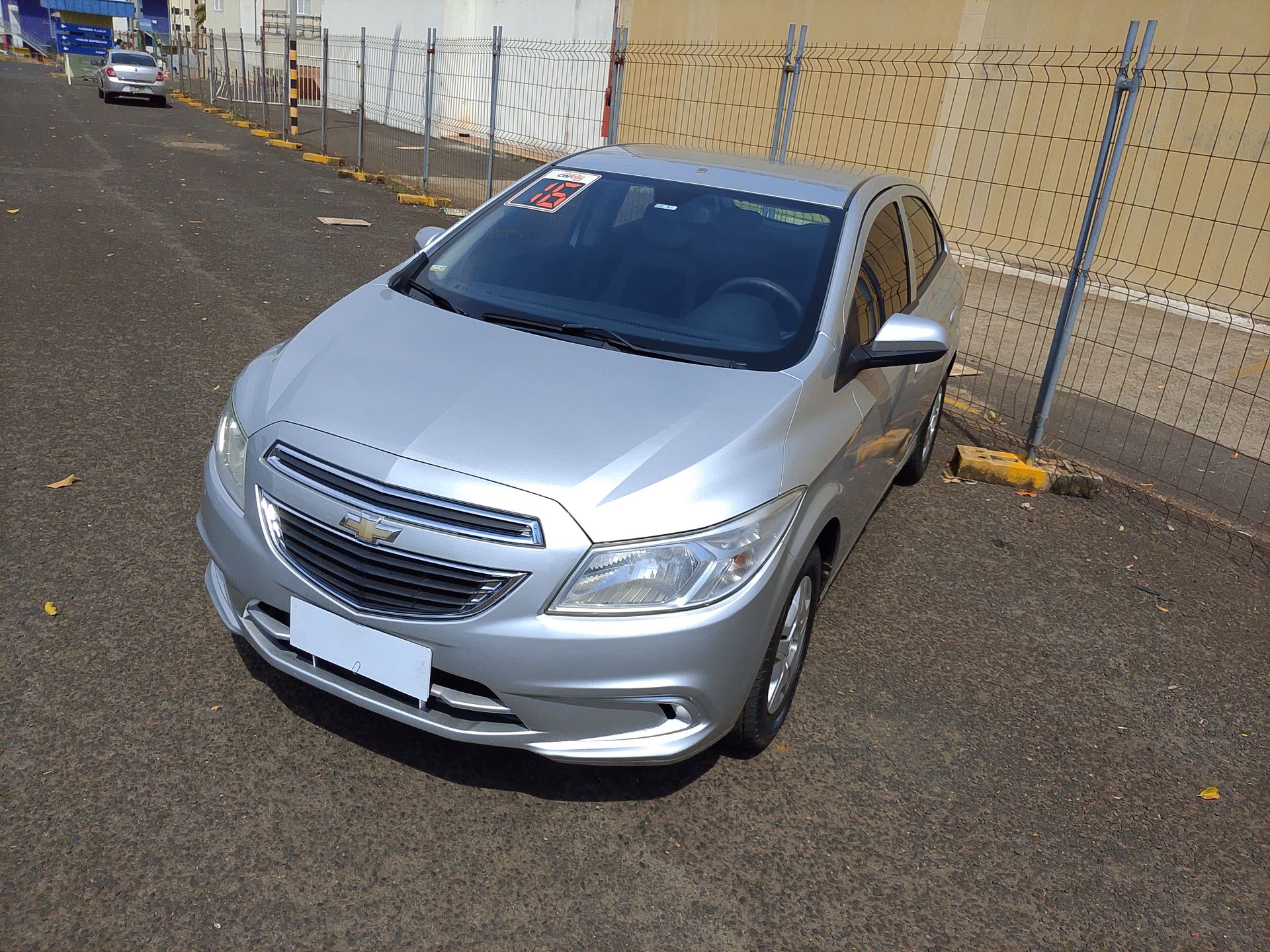 GM - Chevrolet-ONIX-ONIX HATCH LT 1.0 8V FlexPower 5p Mec.