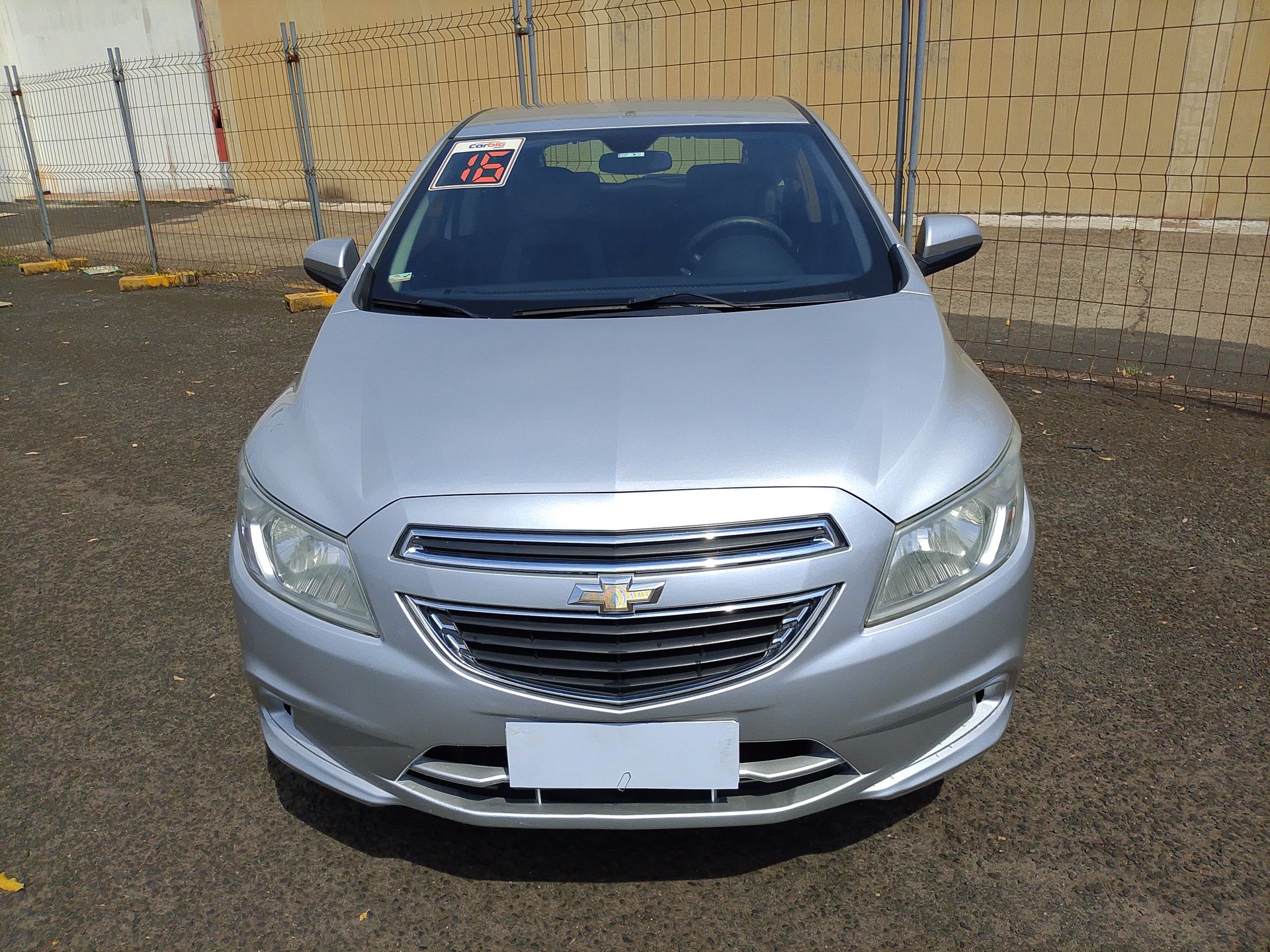 GM - Chevrolet-ONIX-ONIX HATCH LT 1.0 8V FlexPower 5p Mec.