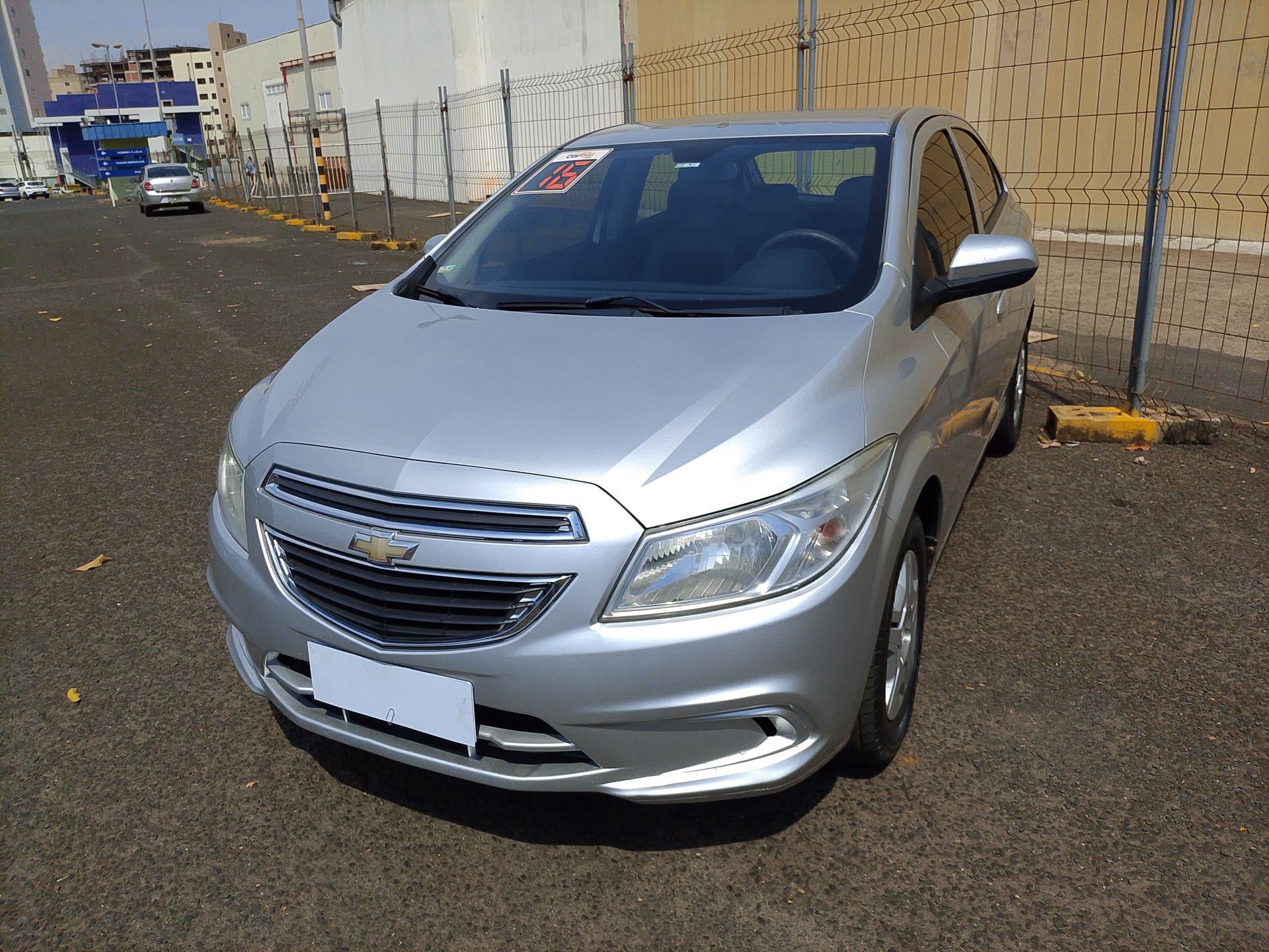 GM - Chevrolet-ONIX-ONIX HATCH LT 1.0 8V FlexPower 5p Mec.