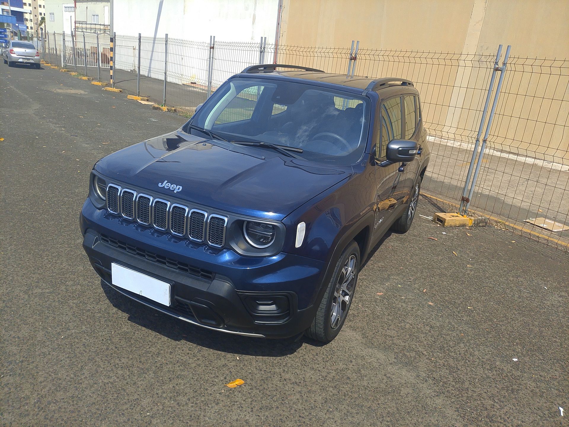 Renegade Long. T270 1.3 TB 4x2 Flex Aut.