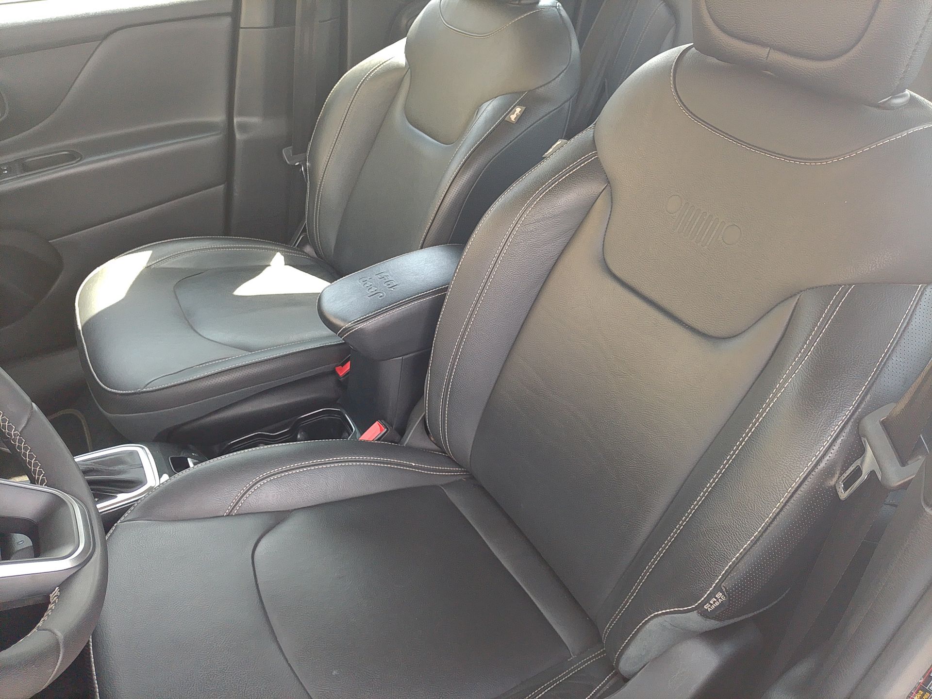 Jeep-RENEGADE-Renegade Long. T270 1.3 TB 4x2 Flex Aut.