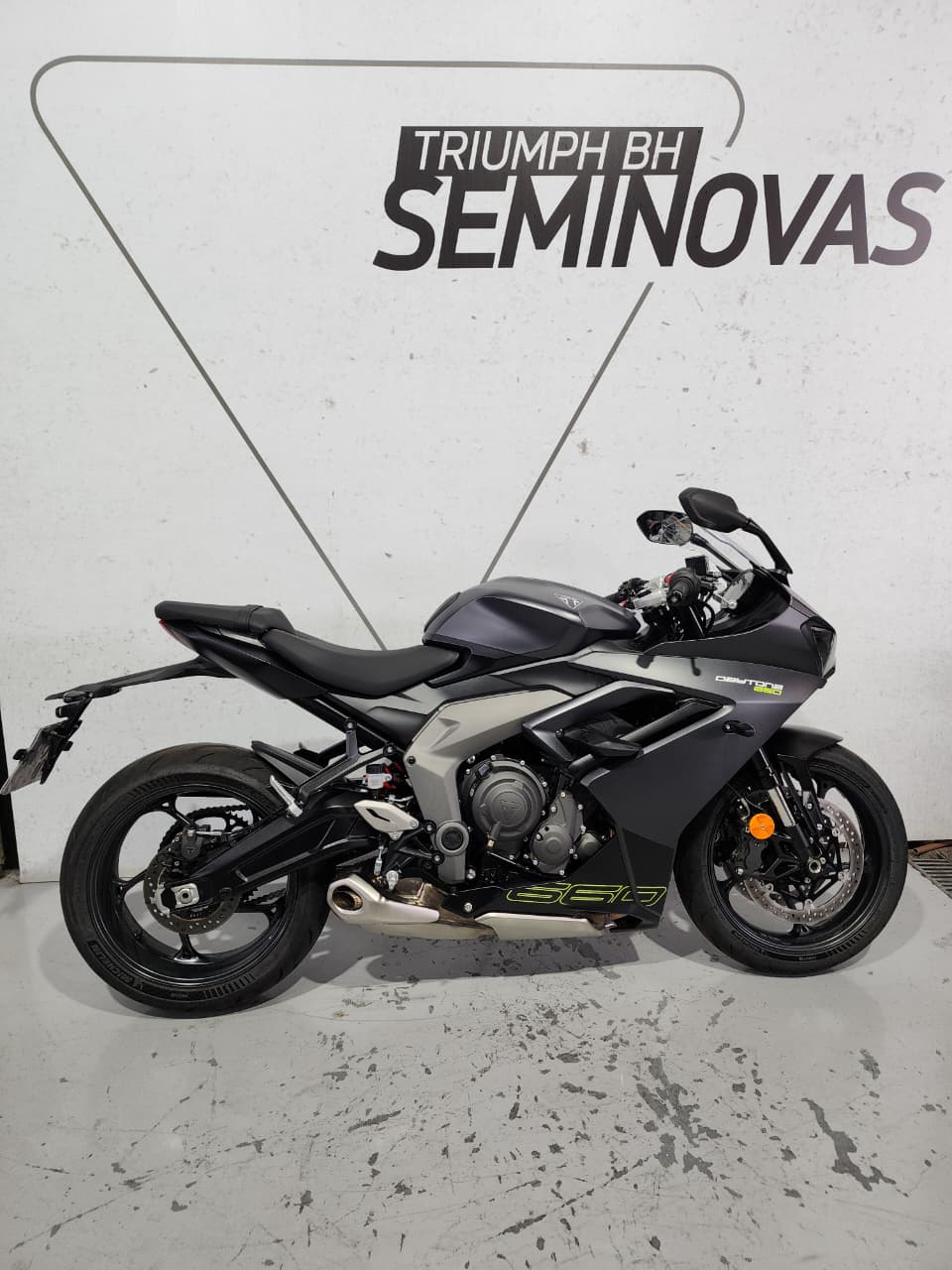 TRIUMPH-DAYTONA-DAYTONA 660
