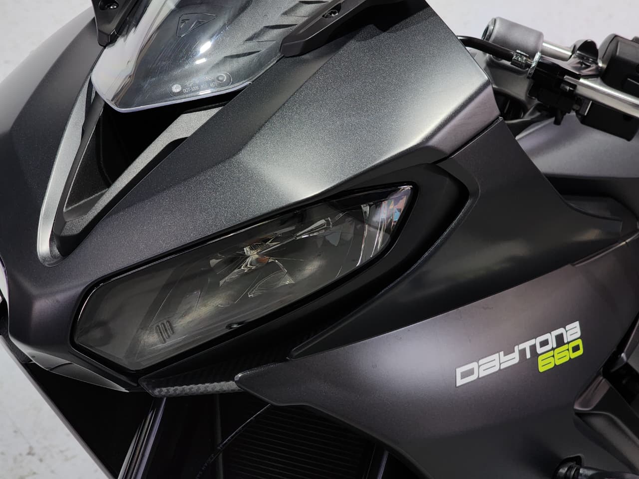 TRIUMPH-DAYTONA-DAYTONA 660