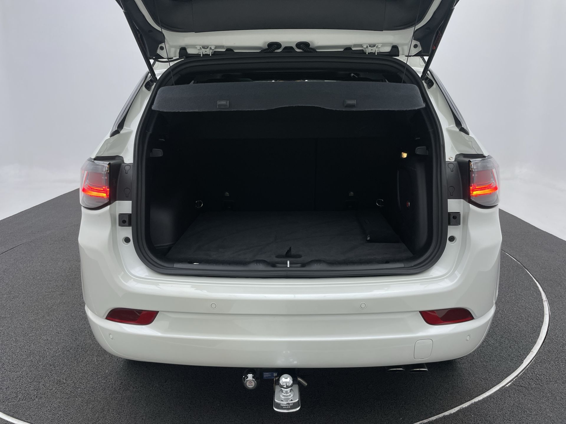 Jeep-COMPASS-COMPASS S T270 1.3 TB 4x2 Flex Aut.