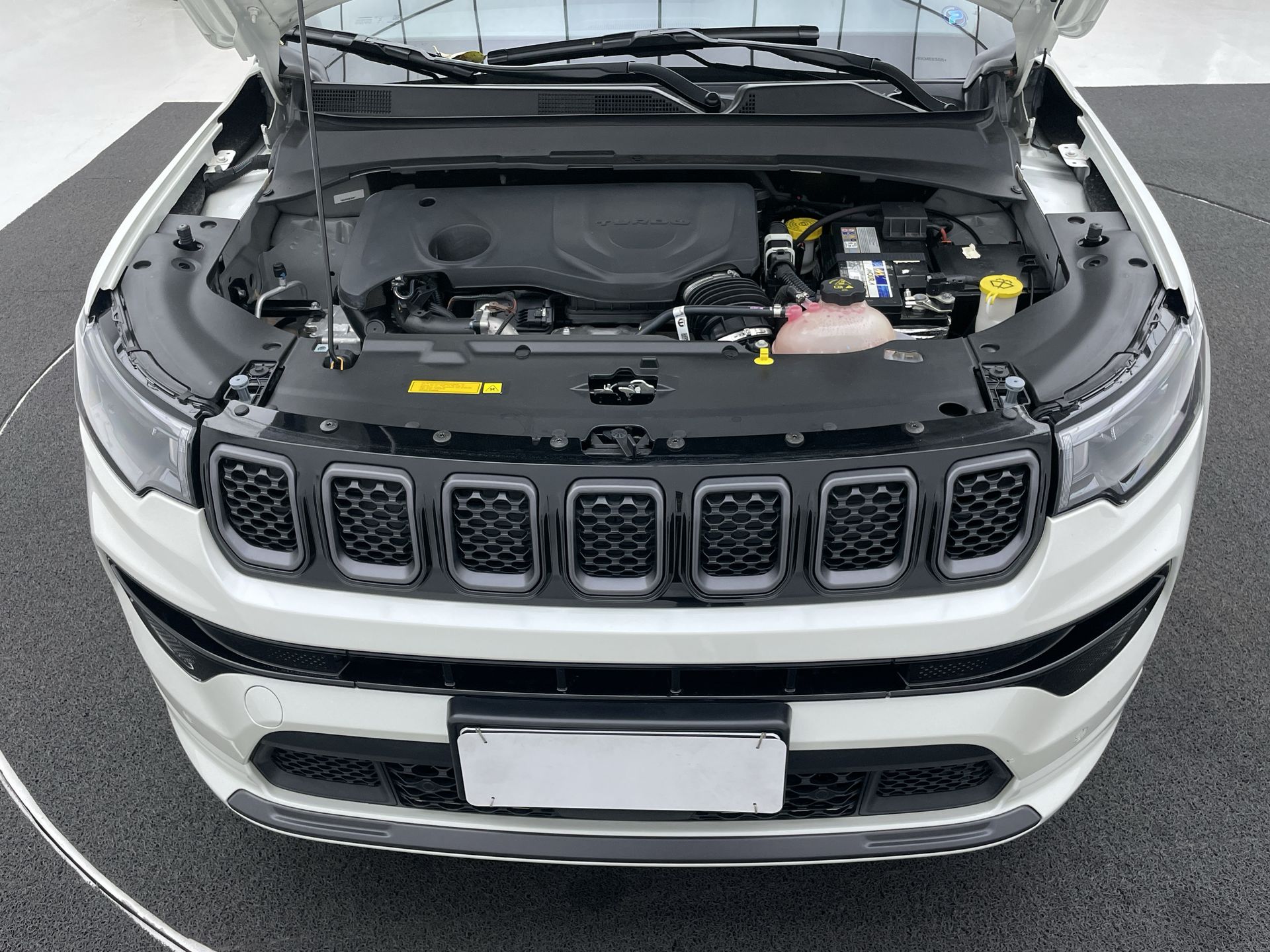 Jeep-COMPASS-COMPASS S T270 1.3 TB 4x2 Flex Aut.