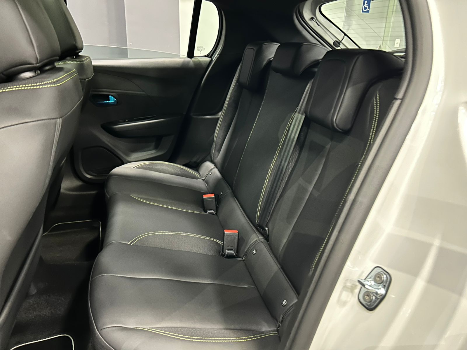 Peugeot-208-208 GT 1.0 Turbo Hibrido Aut.