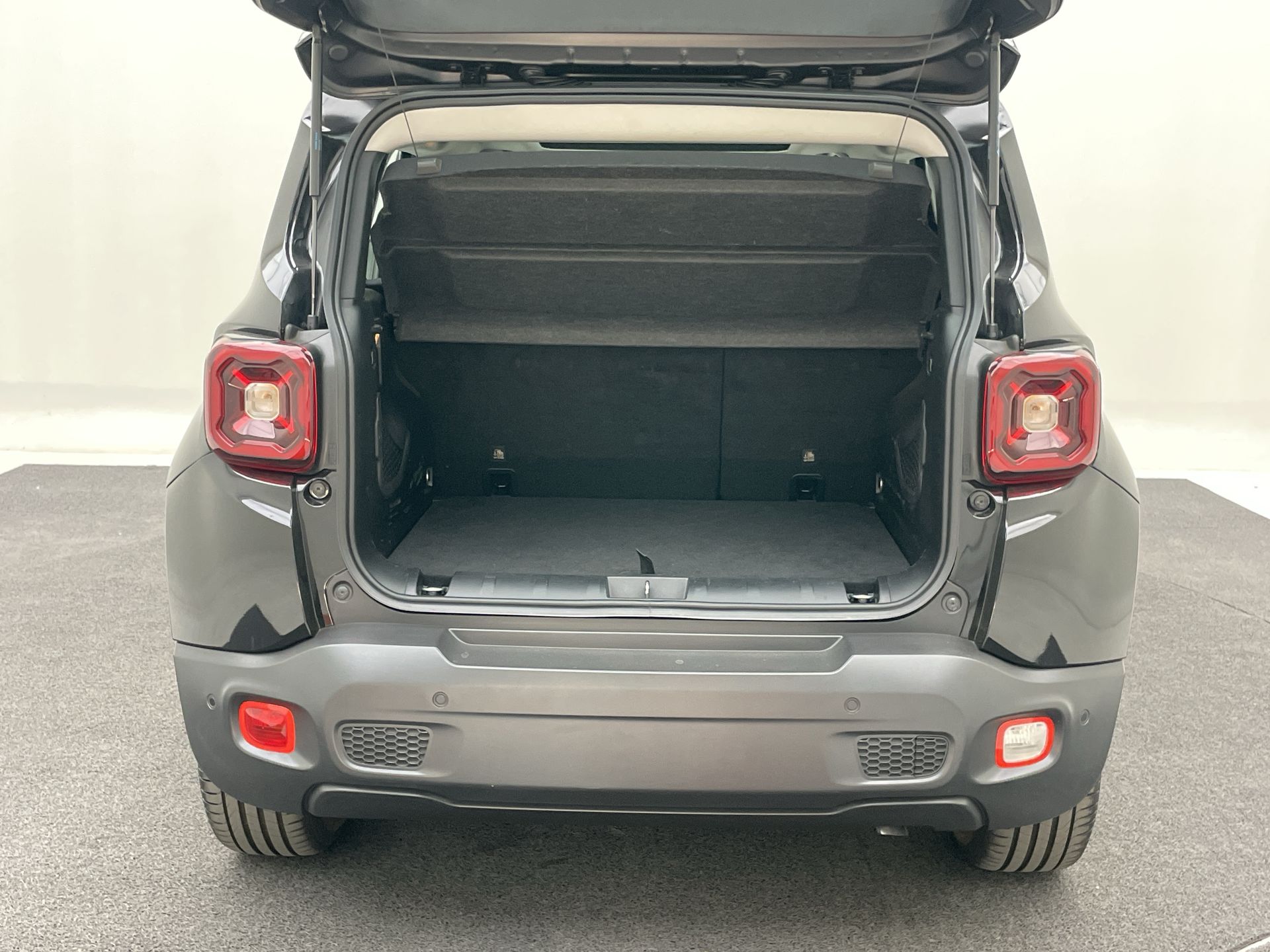 Jeep-RENEGADE-Renegade Limited 1.8 4X2 Flex 16V Aut.