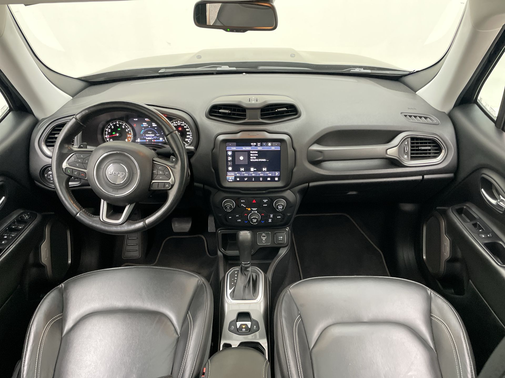 Jeep-RENEGADE-Renegade Limited 1.8 4X2 Flex 16V Aut.
