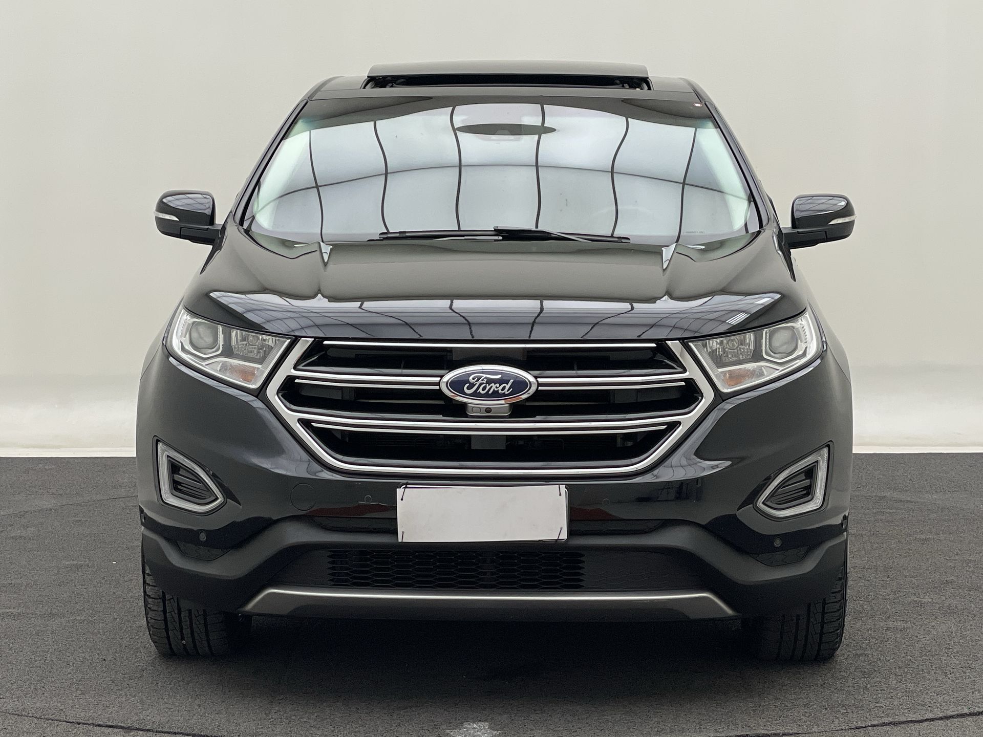 edge titanium 3.5 v6 24v awd aut.
