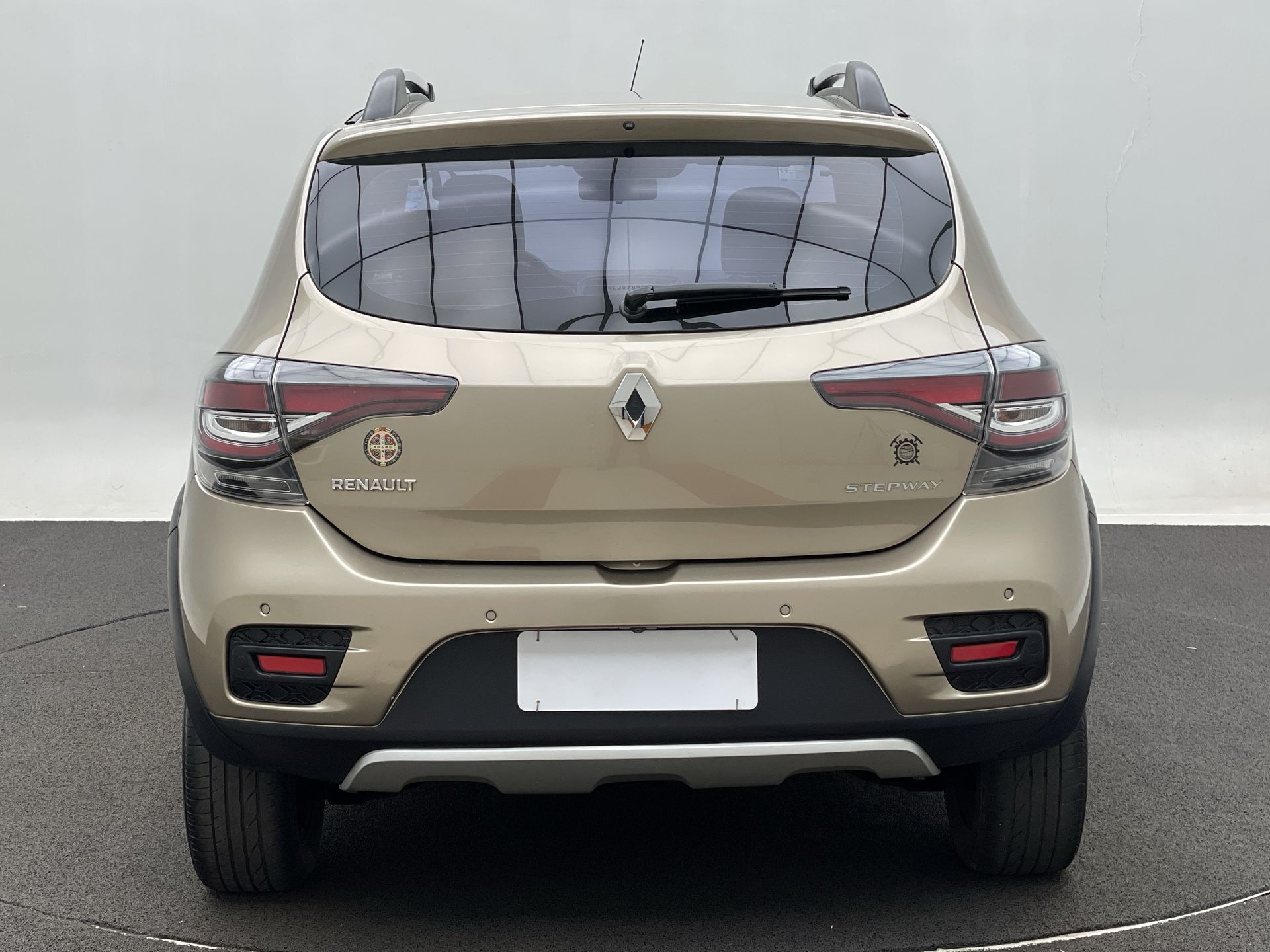 Renault-STEPWAY-STEPWAY Iconic Flex 1.6 16V Aut.