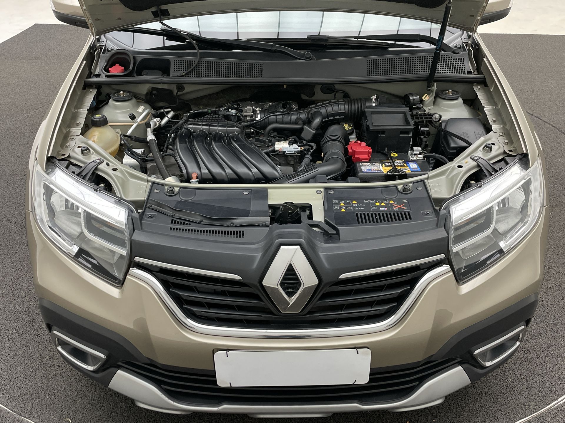 Renault-STEPWAY-STEPWAY Iconic Flex 1.6 16V Aut.