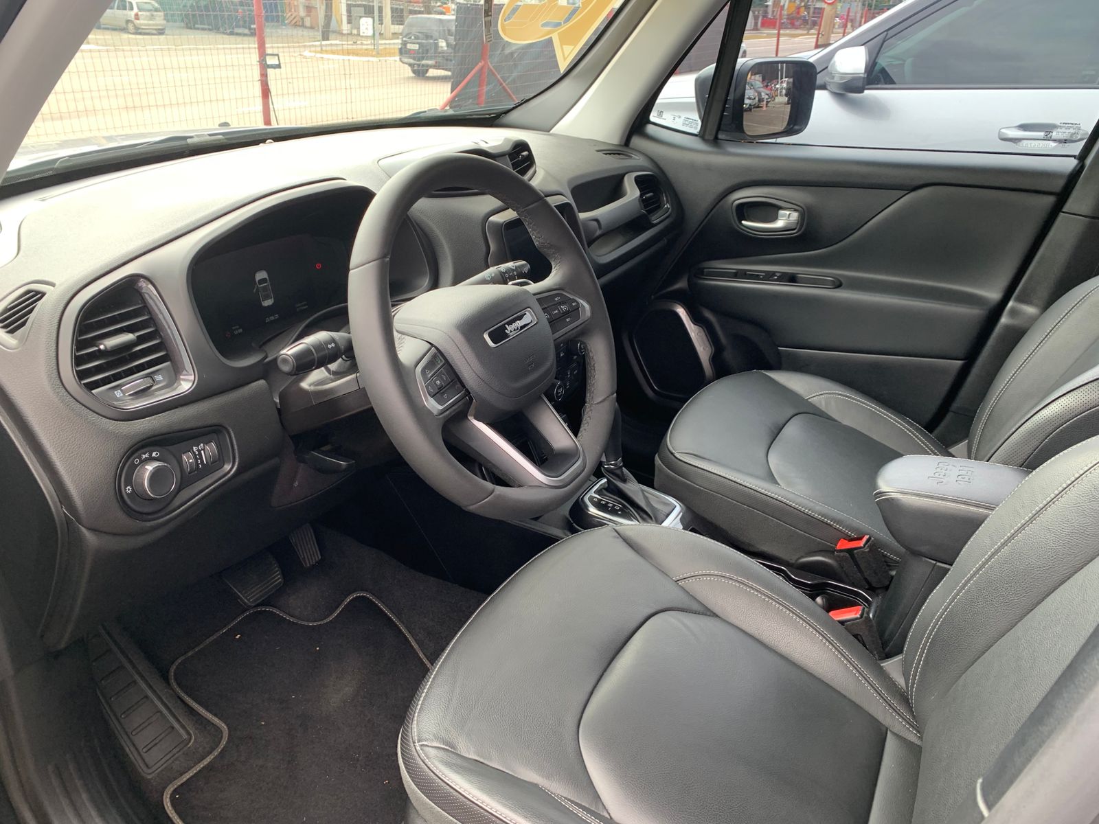 Jeep-RENEGADE-Renegade Long. T270 1.3 TB 4x2 Flex Aut.